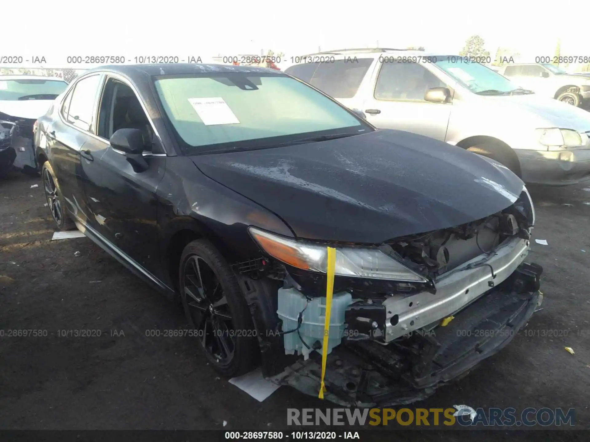 1 Photograph of a damaged car 4T1B61HK7KU190809 TOYOTA CAMRY 2019