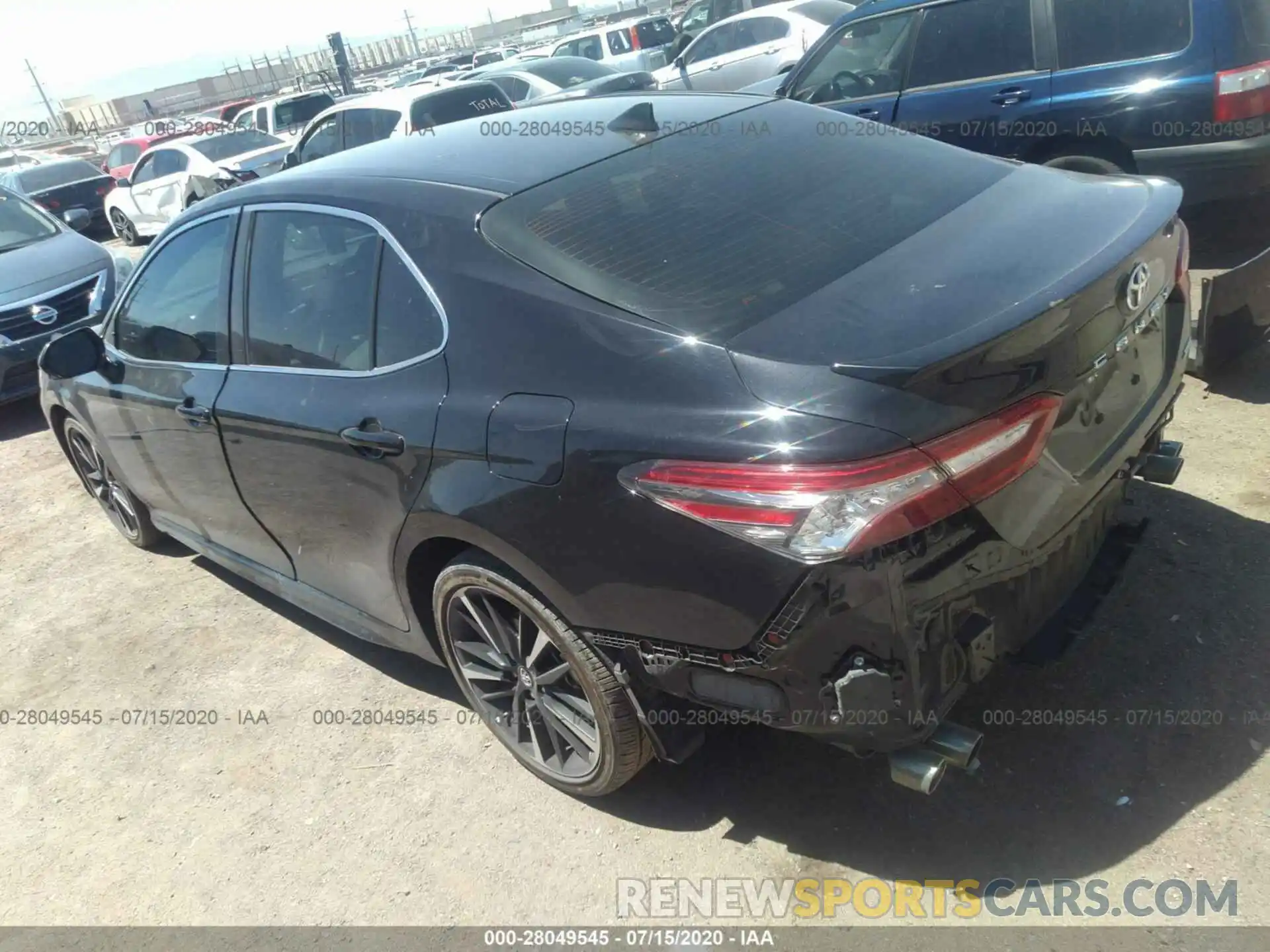 3 Photograph of a damaged car 4T1B61HK7KU210945 TOYOTA CAMRY 2019