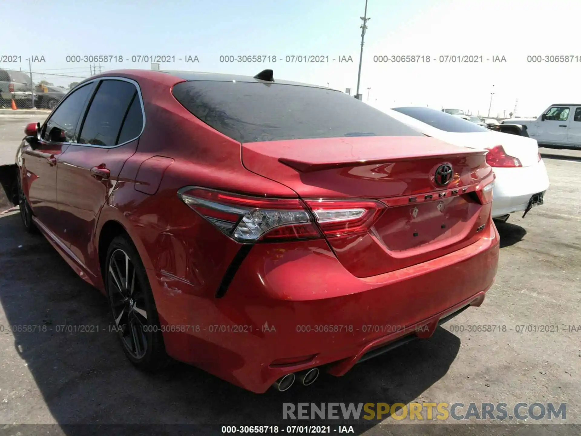 3 Photograph of a damaged car 4T1B61HK7KU218396 TOYOTA CAMRY 2019