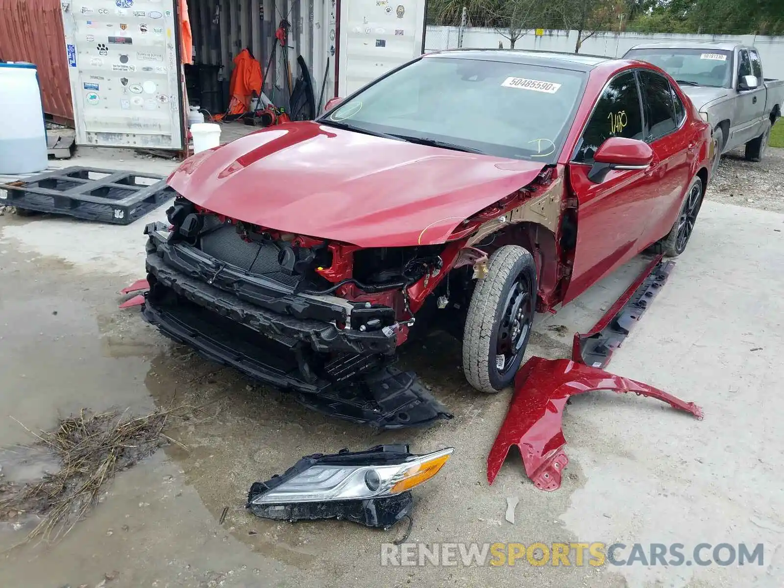 2 Photograph of a damaged car 4T1B61HK7KU226059 TOYOTA CAMRY 2019