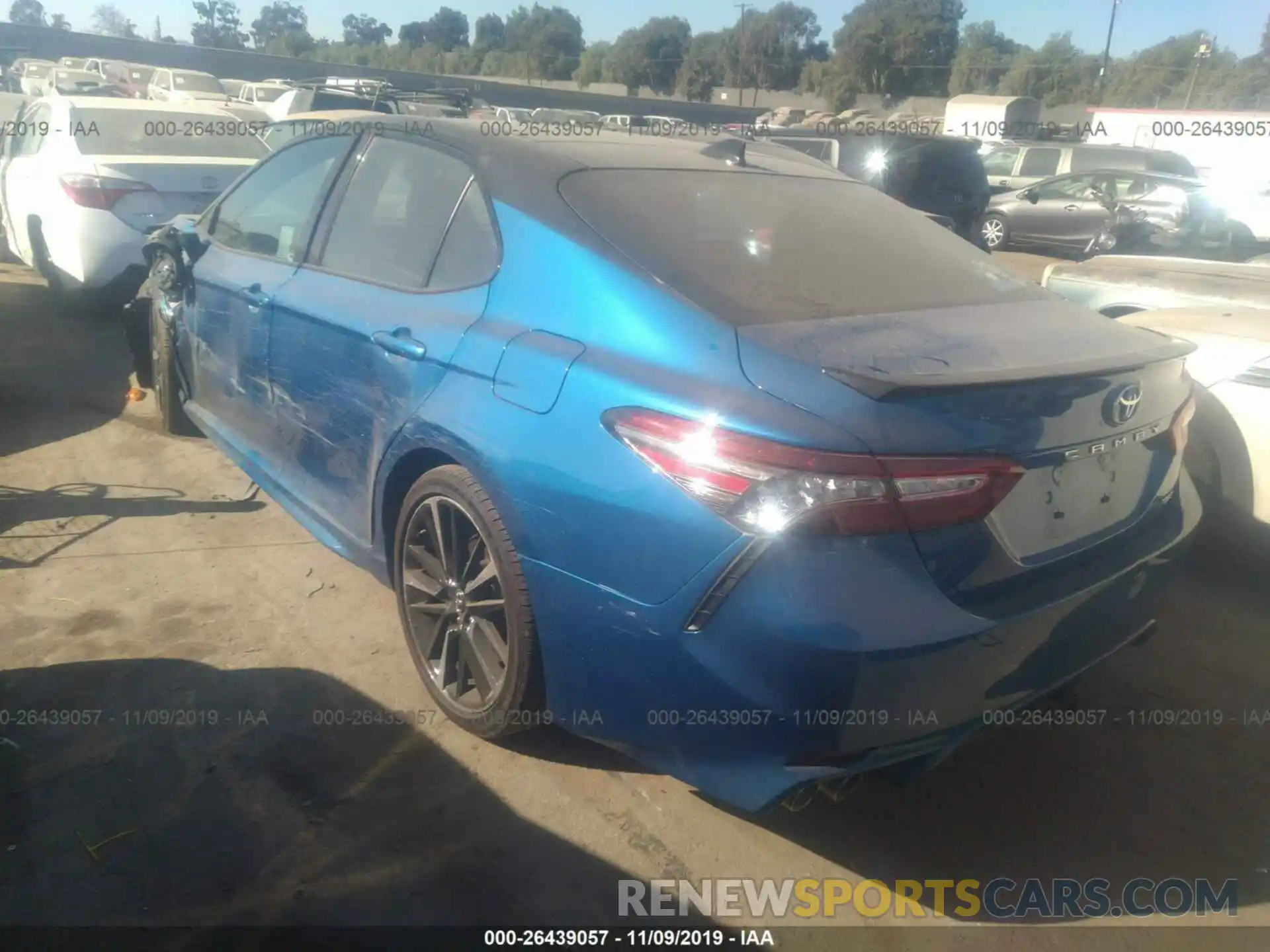 3 Photograph of a damaged car 4T1B61HK7KU231486 TOYOTA CAMRY 2019