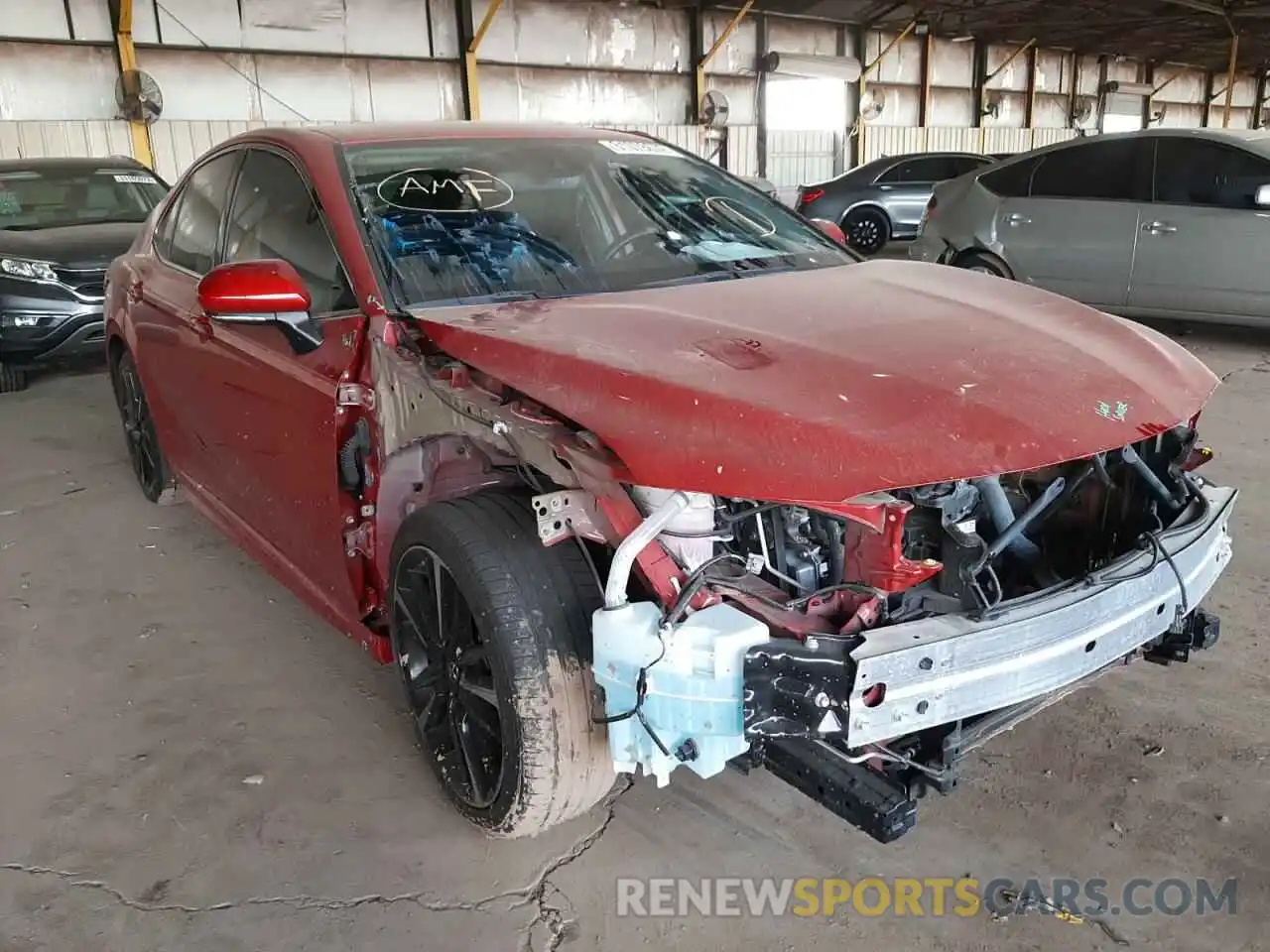 1 Photograph of a damaged car 4T1B61HK7KU235862 TOYOTA CAMRY 2019