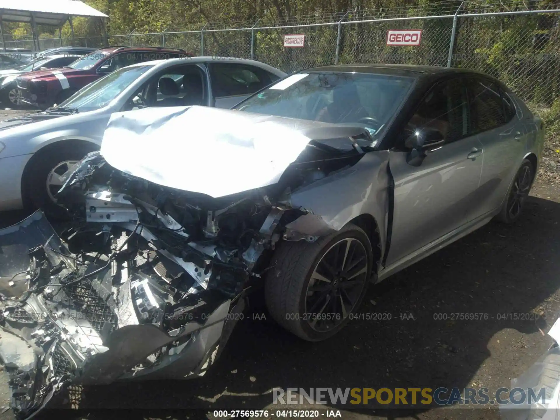 2 Photograph of a damaged car 4T1B61HK7KU239474 TOYOTA CAMRY 2019