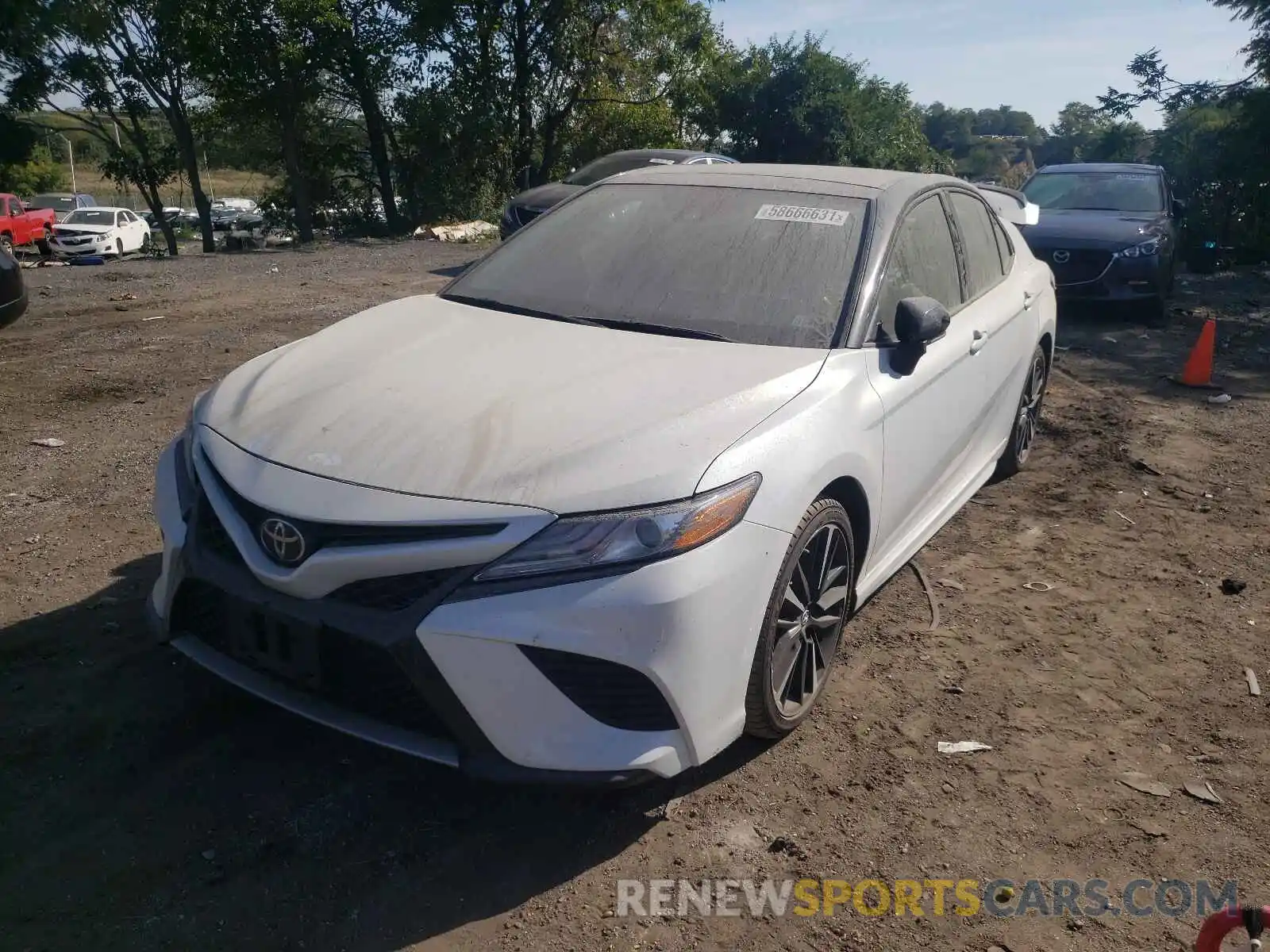 2 Photograph of a damaged car 4T1B61HK7KU240172 TOYOTA CAMRY 2019