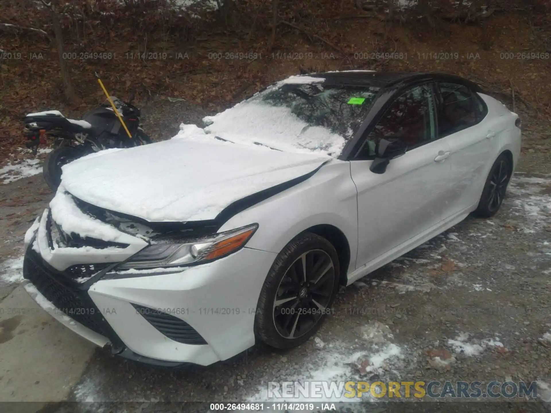 2 Photograph of a damaged car 4T1B61HK7KU256873 TOYOTA CAMRY 2019