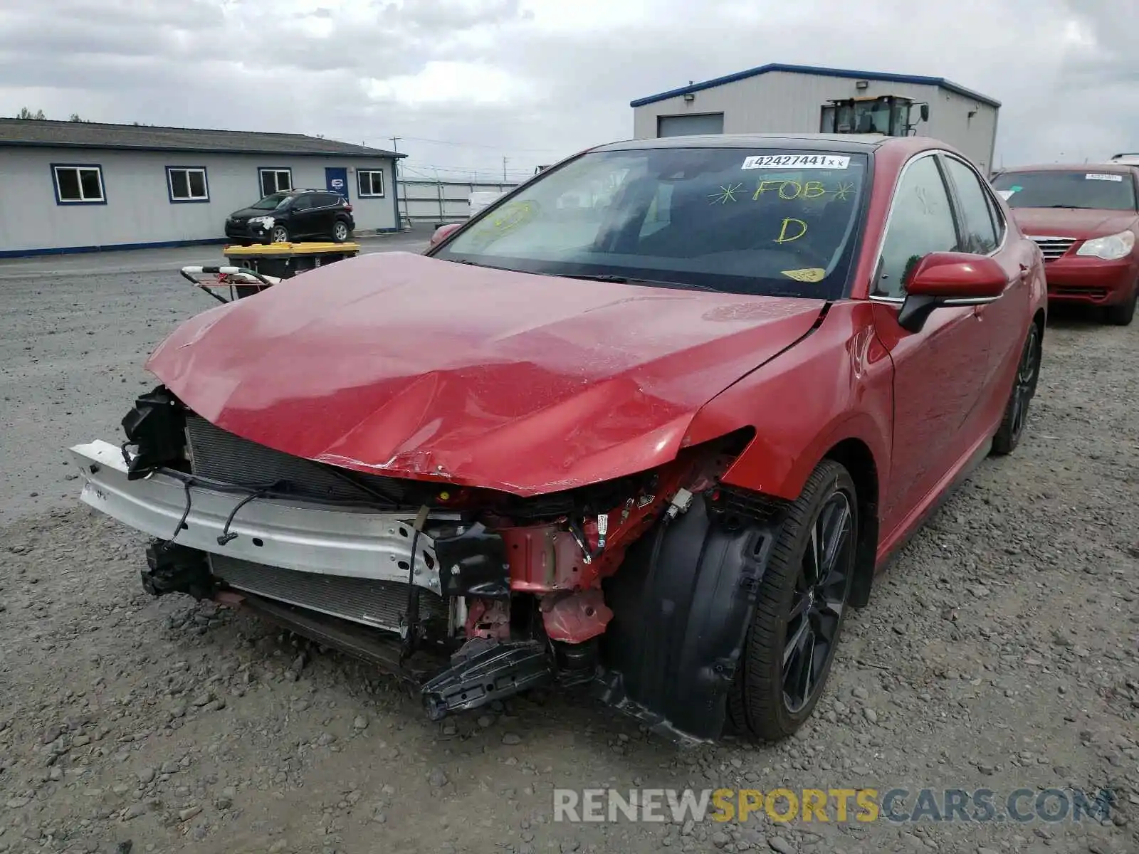 2 Photograph of a damaged car 4T1B61HK7KU257893 TOYOTA CAMRY 2019