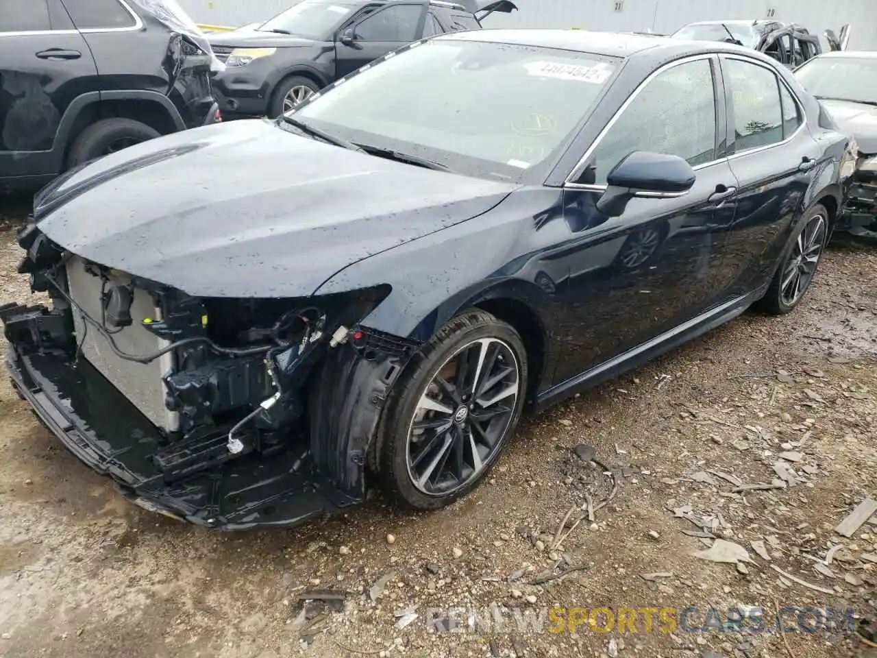 2 Photograph of a damaged car 4T1B61HK7KU276735 TOYOTA CAMRY 2019