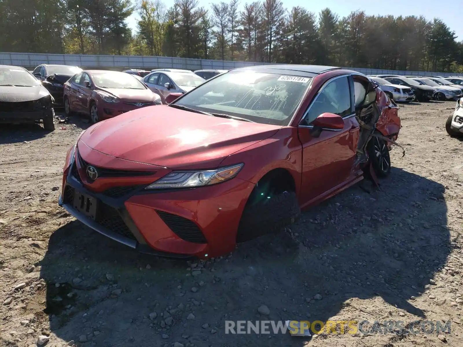 2 Photograph of a damaged car 4T1B61HK7KU279070 TOYOTA CAMRY 2019