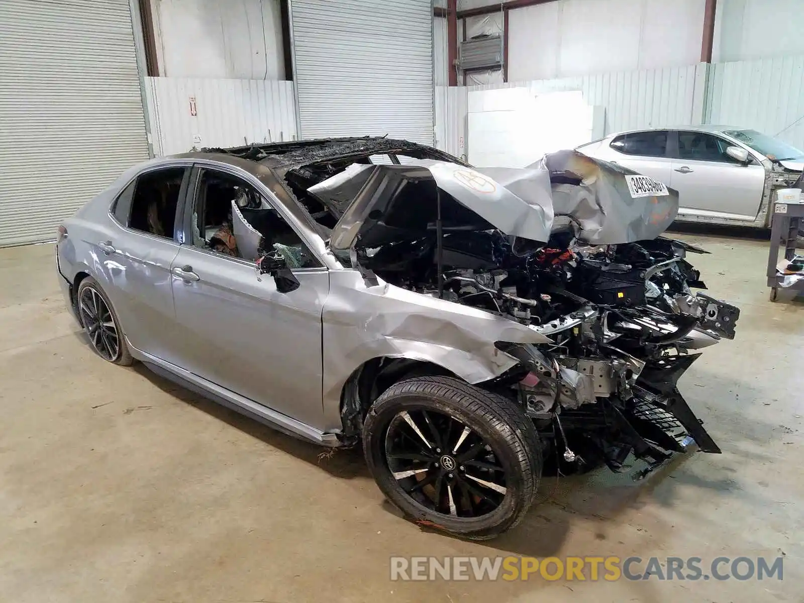 1 Photograph of a damaged car 4T1B61HK7KU295253 TOYOTA CAMRY 2019