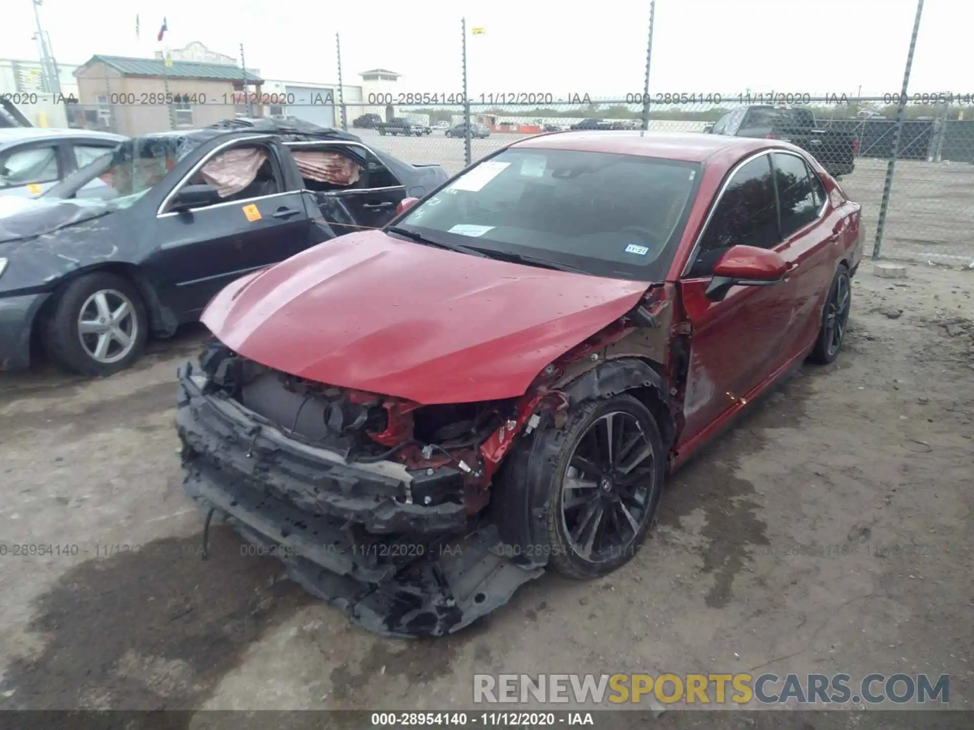 2 Photograph of a damaged car 4T1B61HK7KU295575 TOYOTA CAMRY 2019