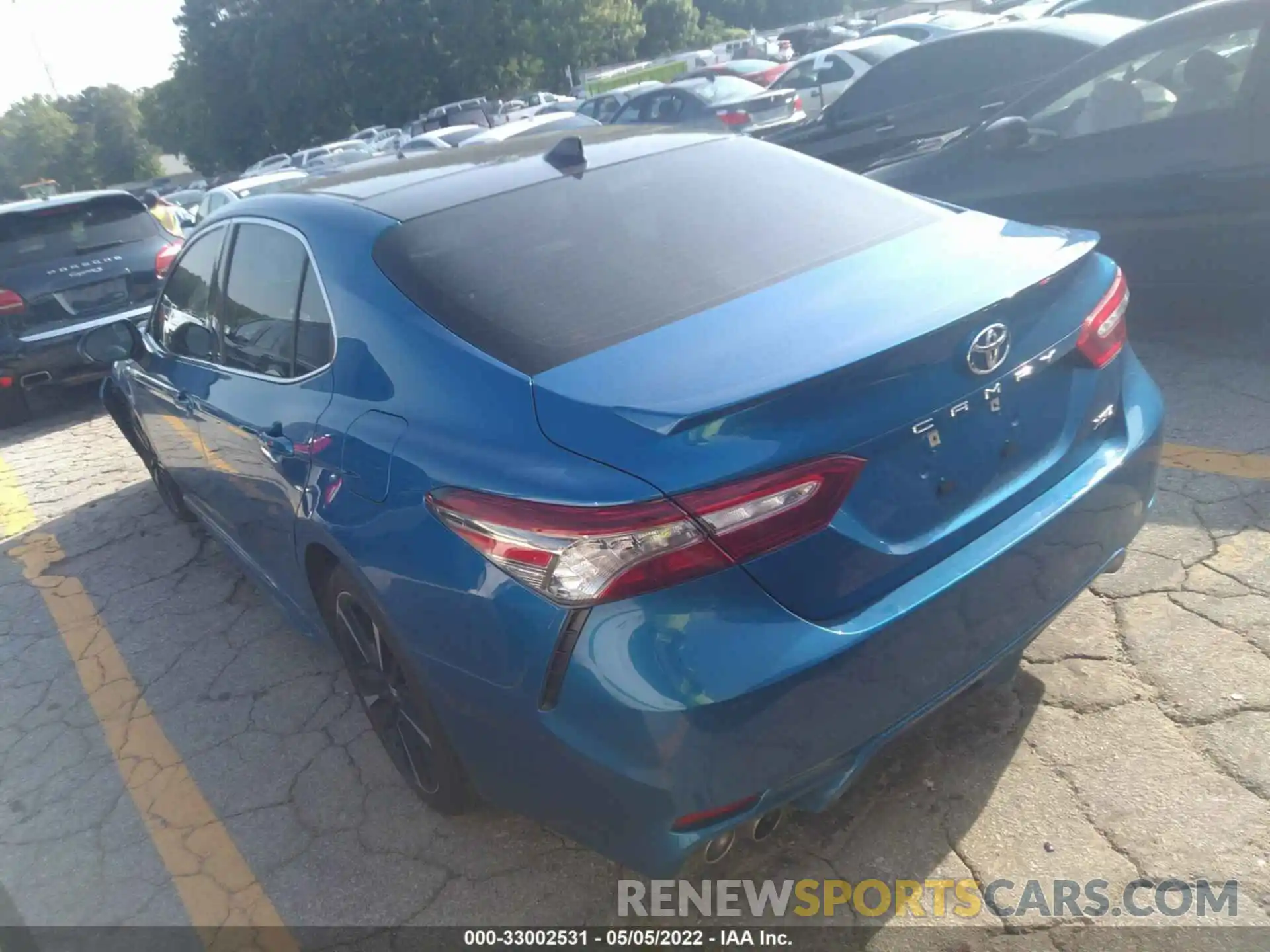 3 Photograph of a damaged car 4T1B61HK7KU296645 TOYOTA CAMRY 2019