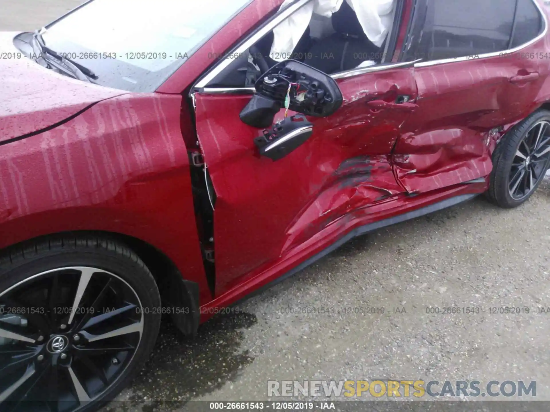 6 Photograph of a damaged car 4T1B61HK7KU297553 TOYOTA CAMRY 2019