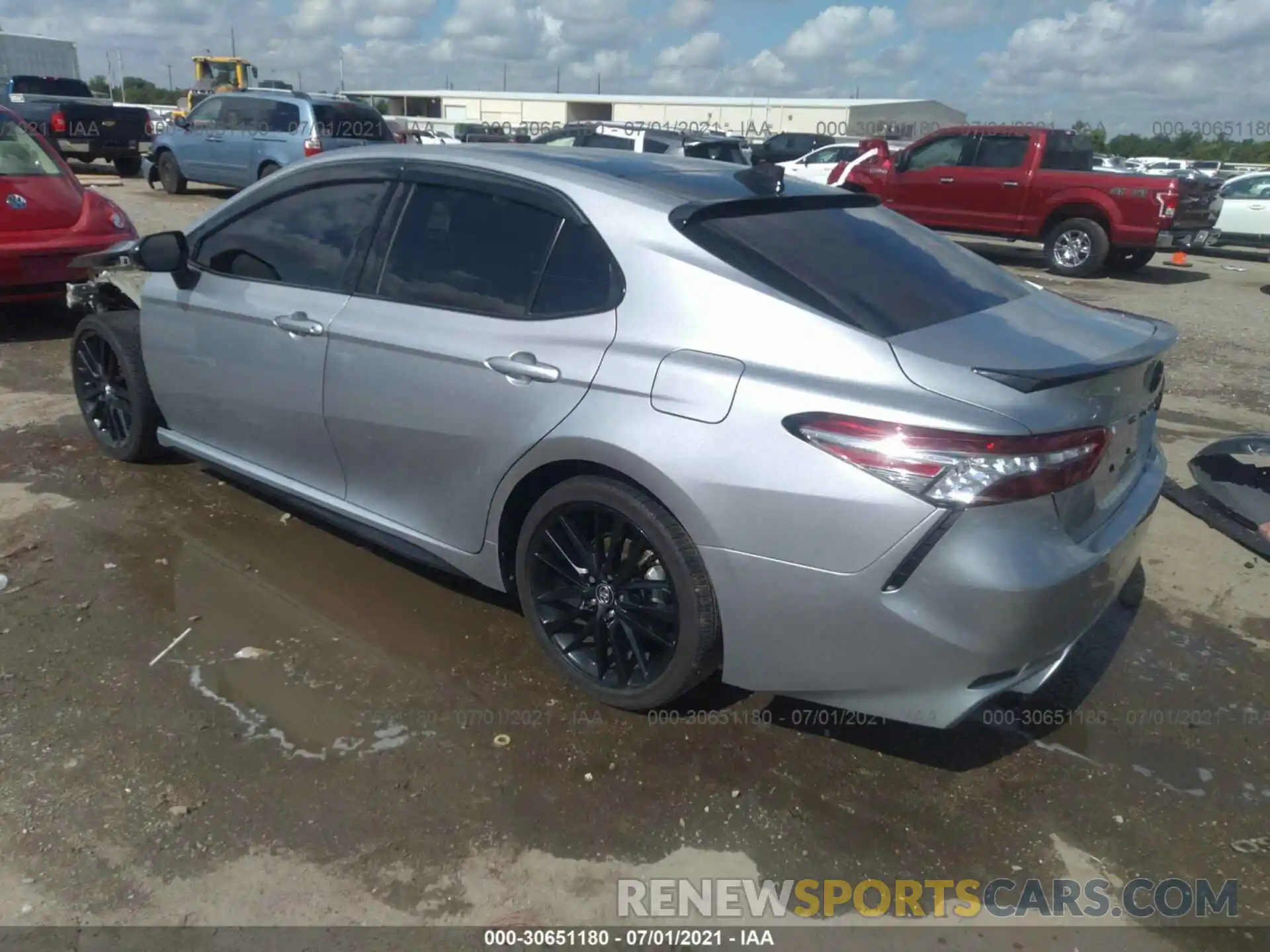 3 Фотография поврежденного автомобиля 4T1B61HK7KU708594 TOYOTA CAMRY 2019