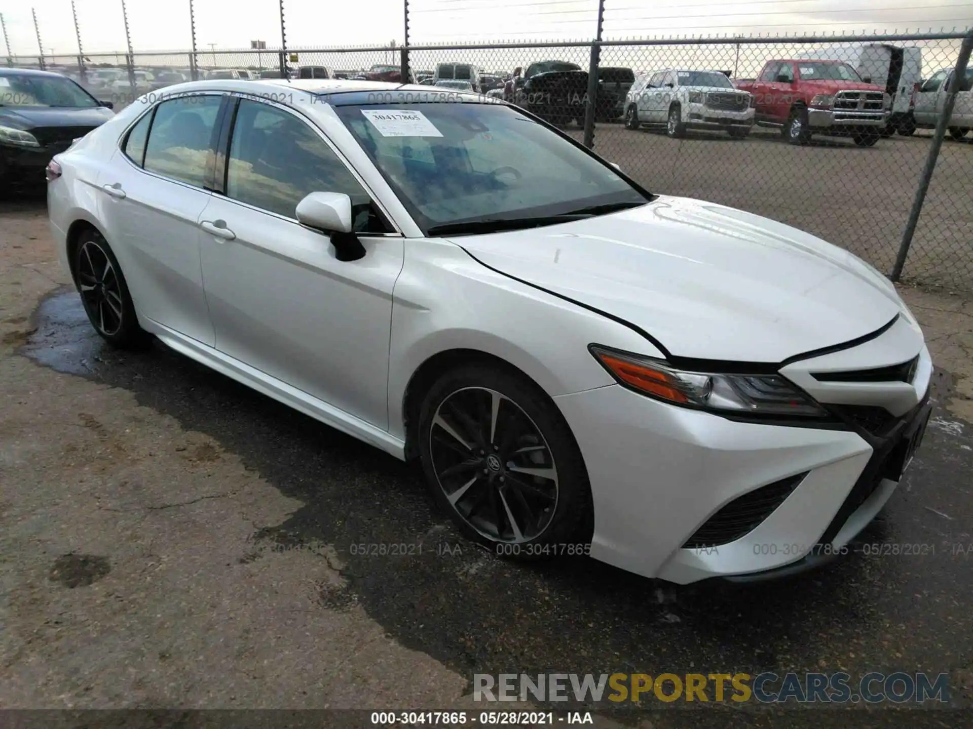 1 Photograph of a damaged car 4T1B61HK7KU769900 TOYOTA CAMRY 2019