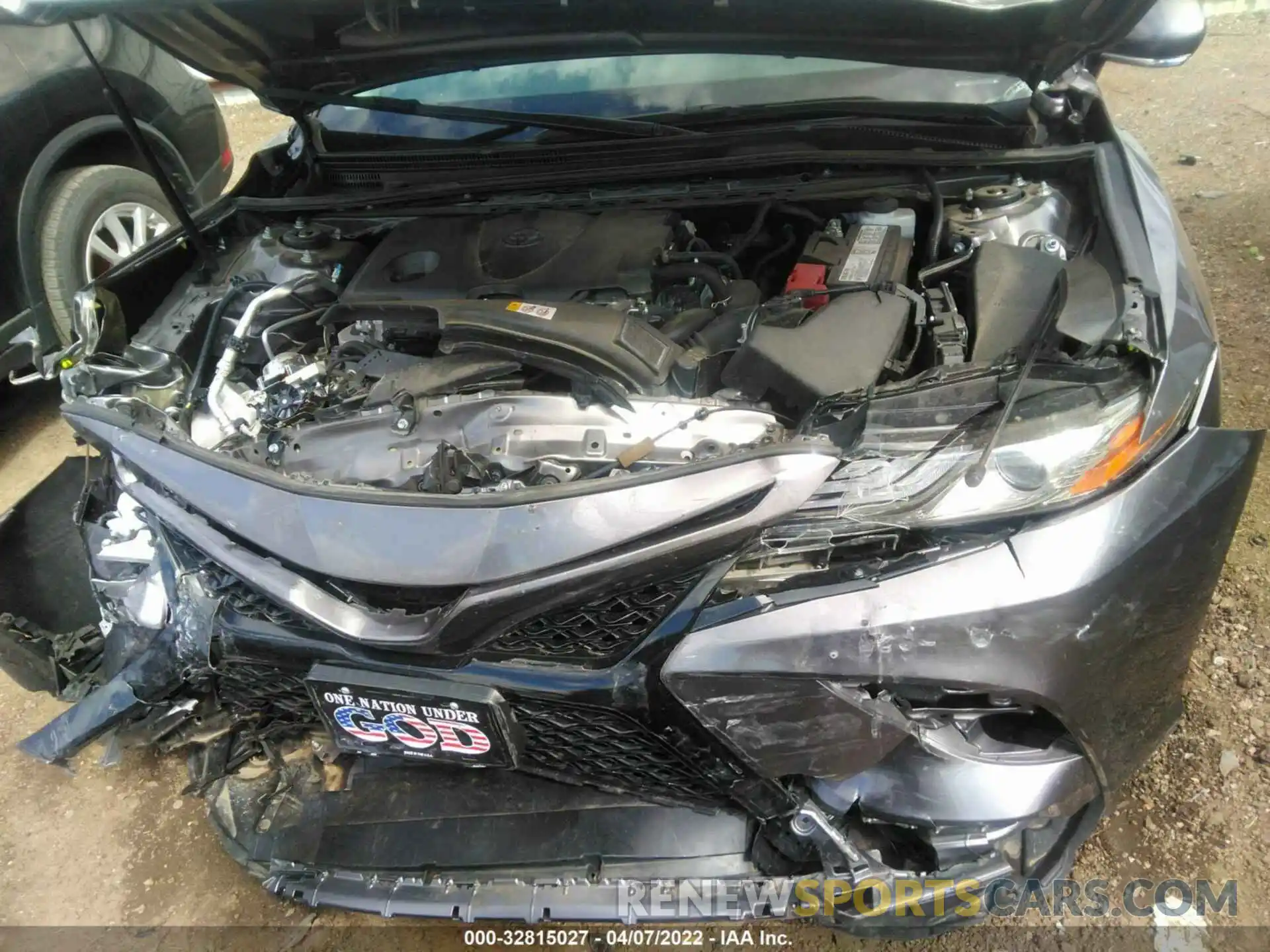 10 Photograph of a damaged car 4T1B61HK7KU774708 TOYOTA CAMRY 2019