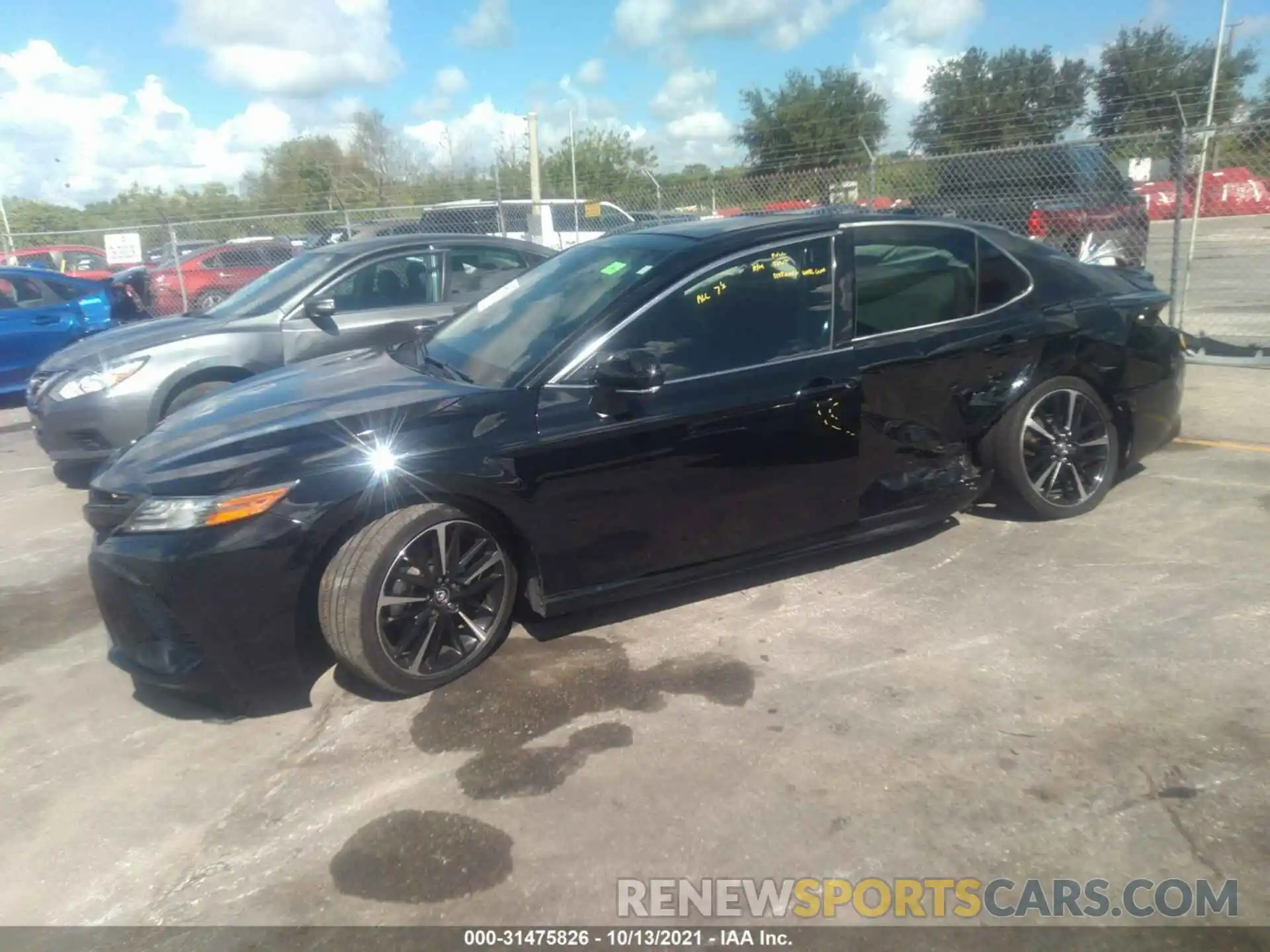 2 Photograph of a damaged car 4T1B61HK7KU775227 TOYOTA CAMRY 2019