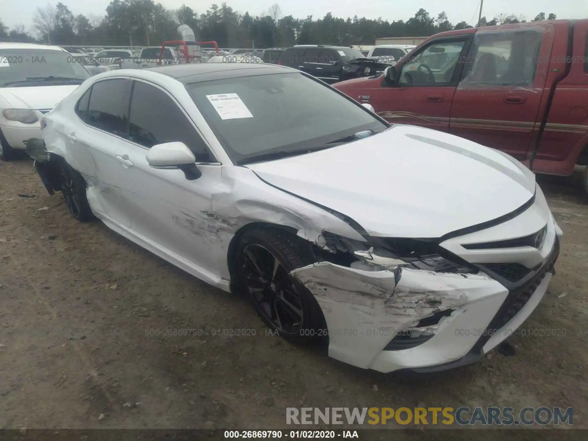 1 Photograph of a damaged car 4T1B61HK7KU775390 TOYOTA CAMRY 2019