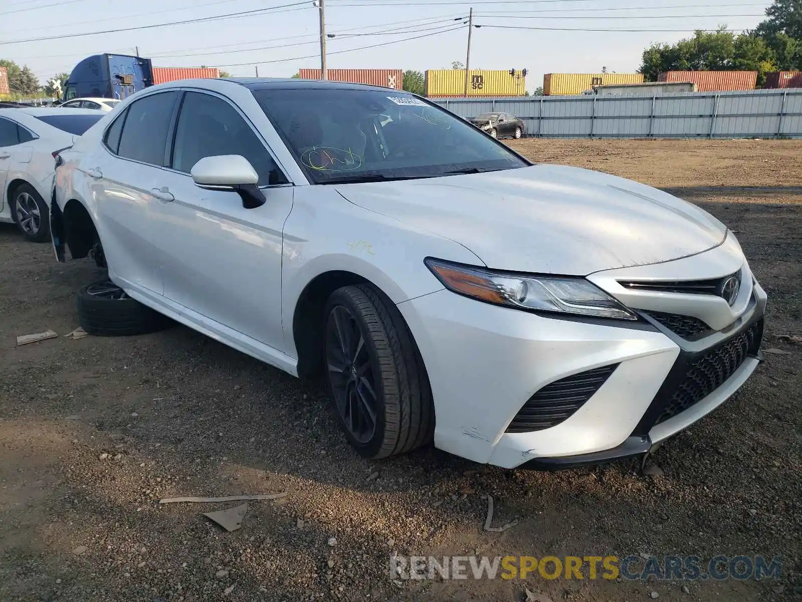 1 Photograph of a damaged car 4T1B61HK7KU785501 TOYOTA CAMRY 2019