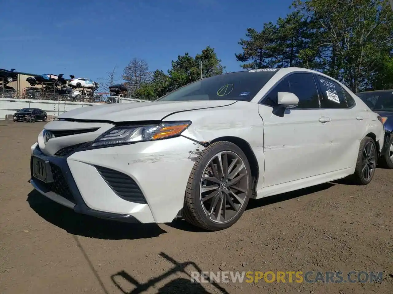 2 Photograph of a damaged car 4T1B61HK7KU799320 TOYOTA CAMRY 2019