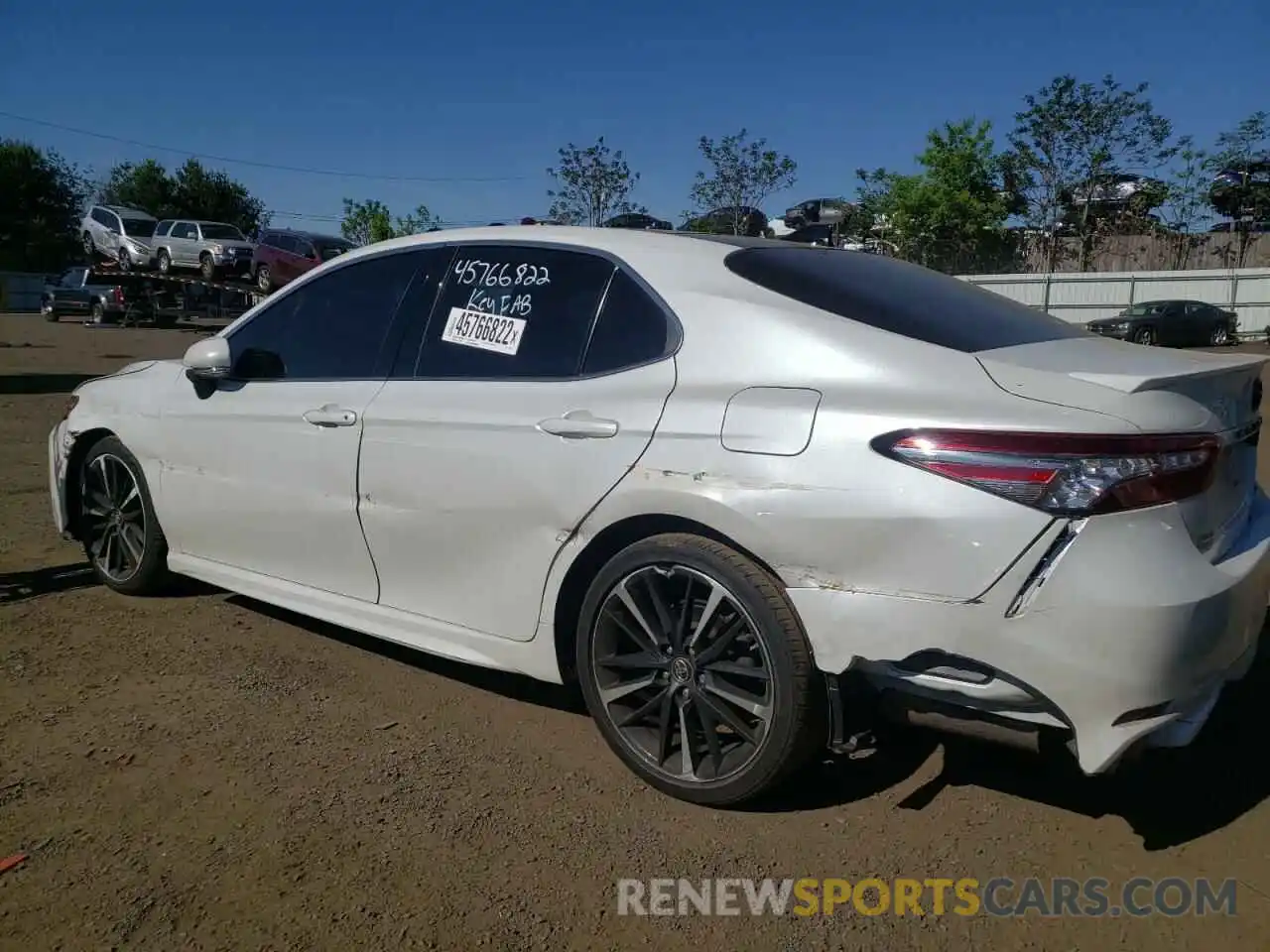 9 Photograph of a damaged car 4T1B61HK7KU799320 TOYOTA CAMRY 2019