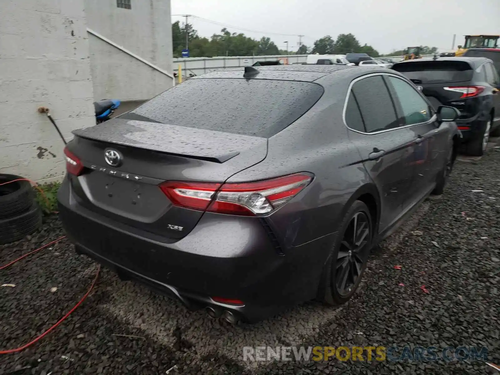 4 Photograph of a damaged car 4T1B61HK7KU845969 TOYOTA CAMRY 2019