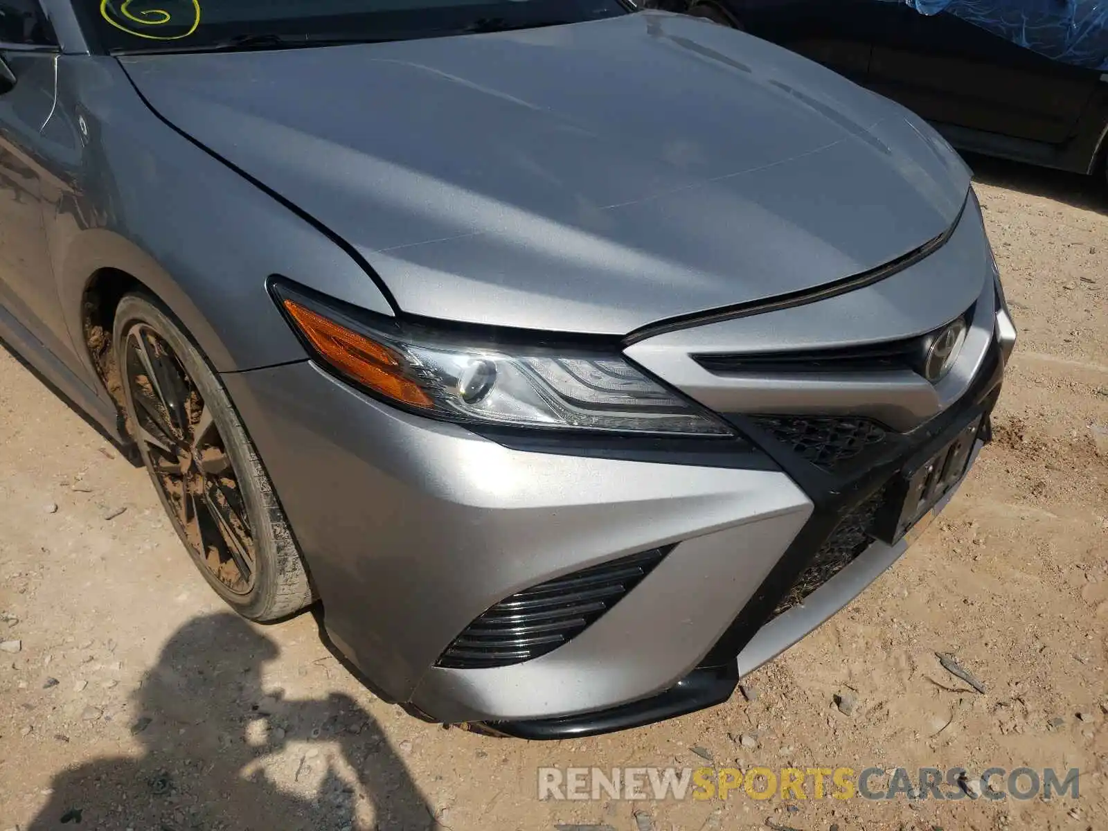 9 Photograph of a damaged car 4T1B61HK8KU177857 TOYOTA CAMRY 2019