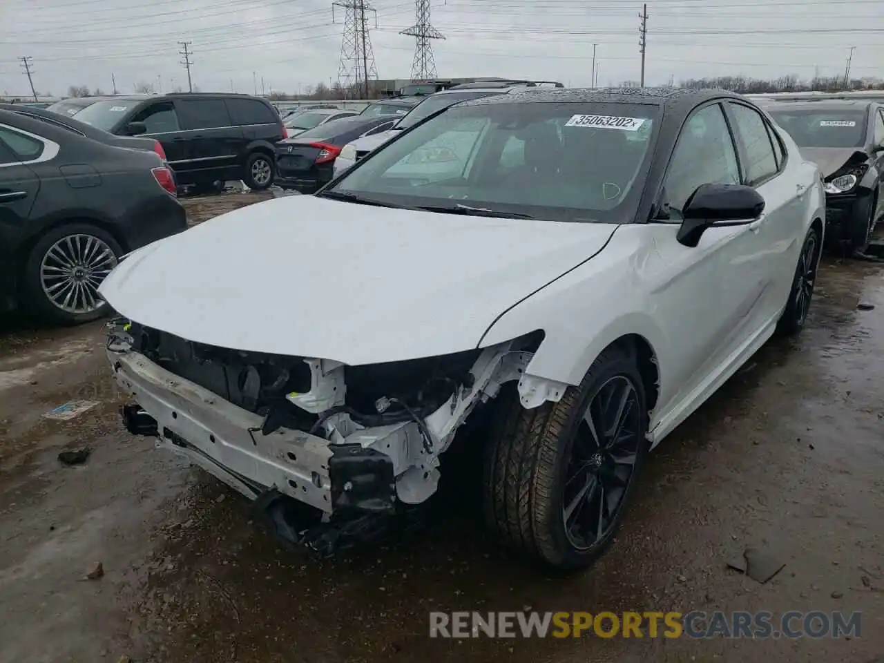 2 Photograph of a damaged car 4T1B61HK8KU188213 TOYOTA CAMRY 2019