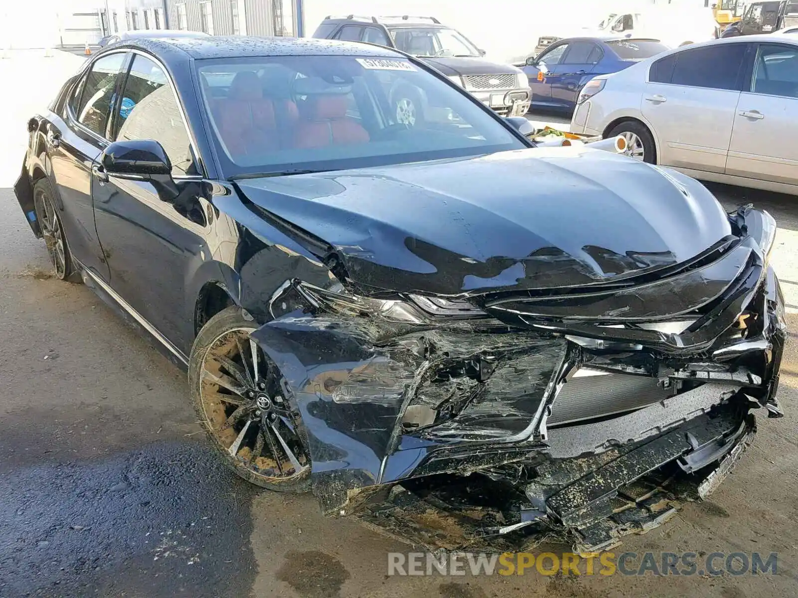 1 Photograph of a damaged car 4T1B61HK8KU189023 TOYOTA CAMRY 2019