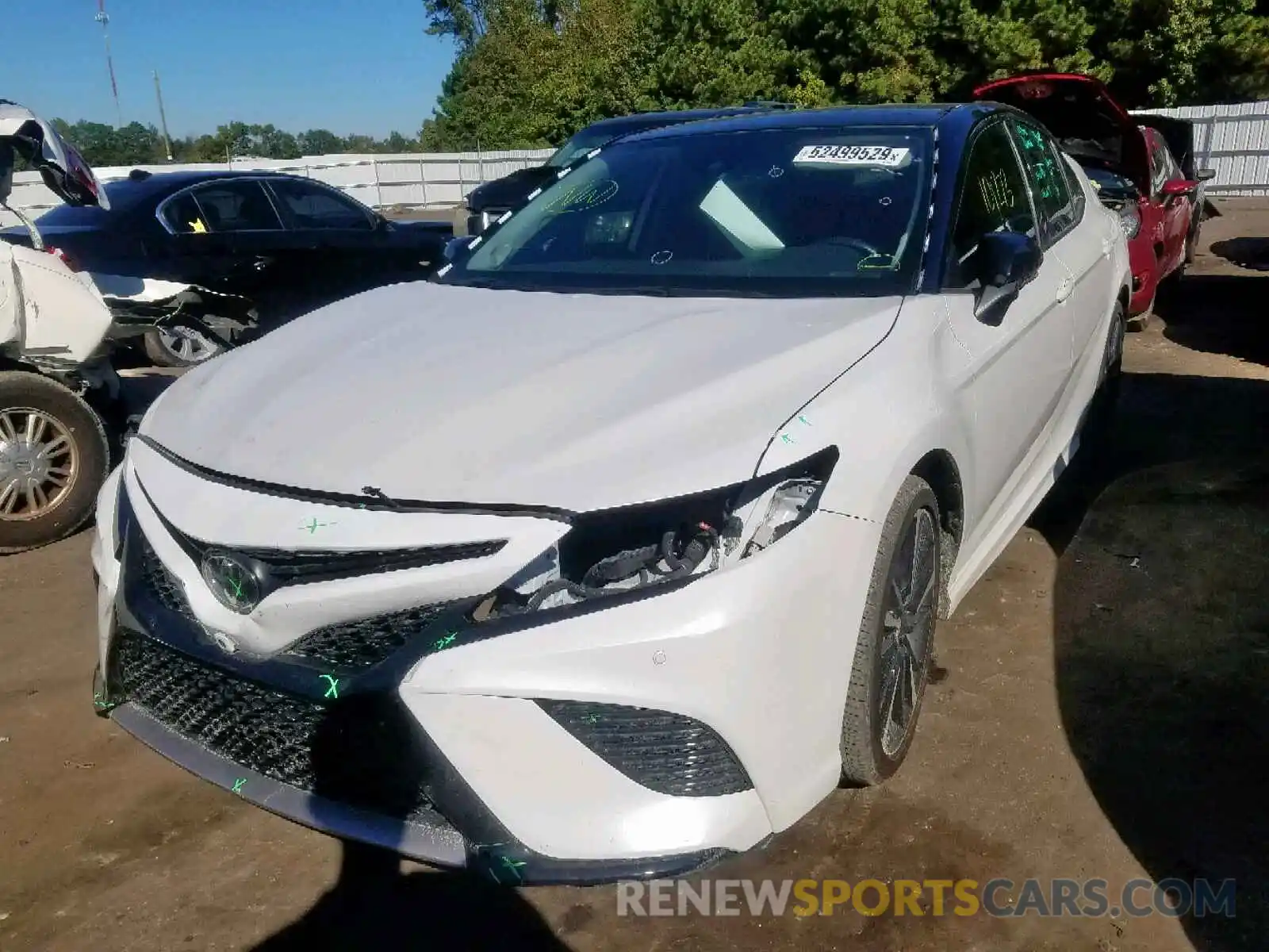 2 Photograph of a damaged car 4T1B61HK8KU192424 TOYOTA CAMRY 2019