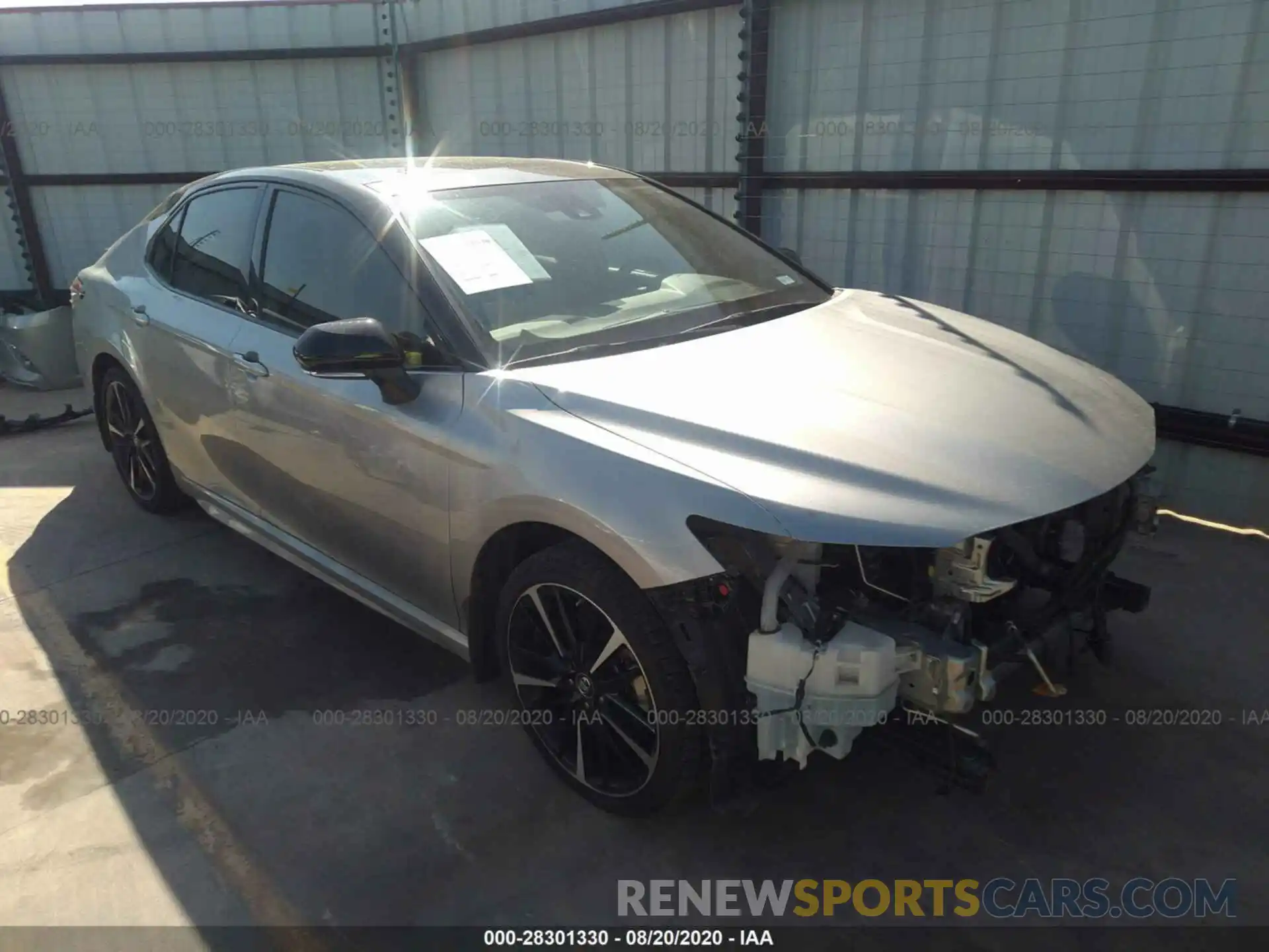 1 Photograph of a damaged car 4T1B61HK8KU205060 TOYOTA CAMRY 2019