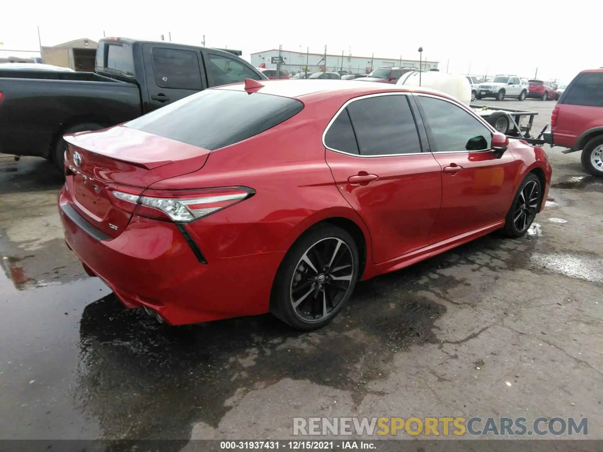 4 Фотография поврежденного автомобиля 4T1B61HK8KU207729 TOYOTA CAMRY 2019