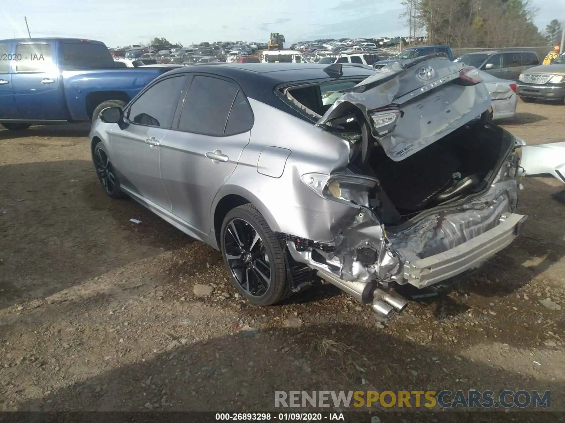 3 Photograph of a damaged car 4T1B61HK8KU222022 TOYOTA CAMRY 2019