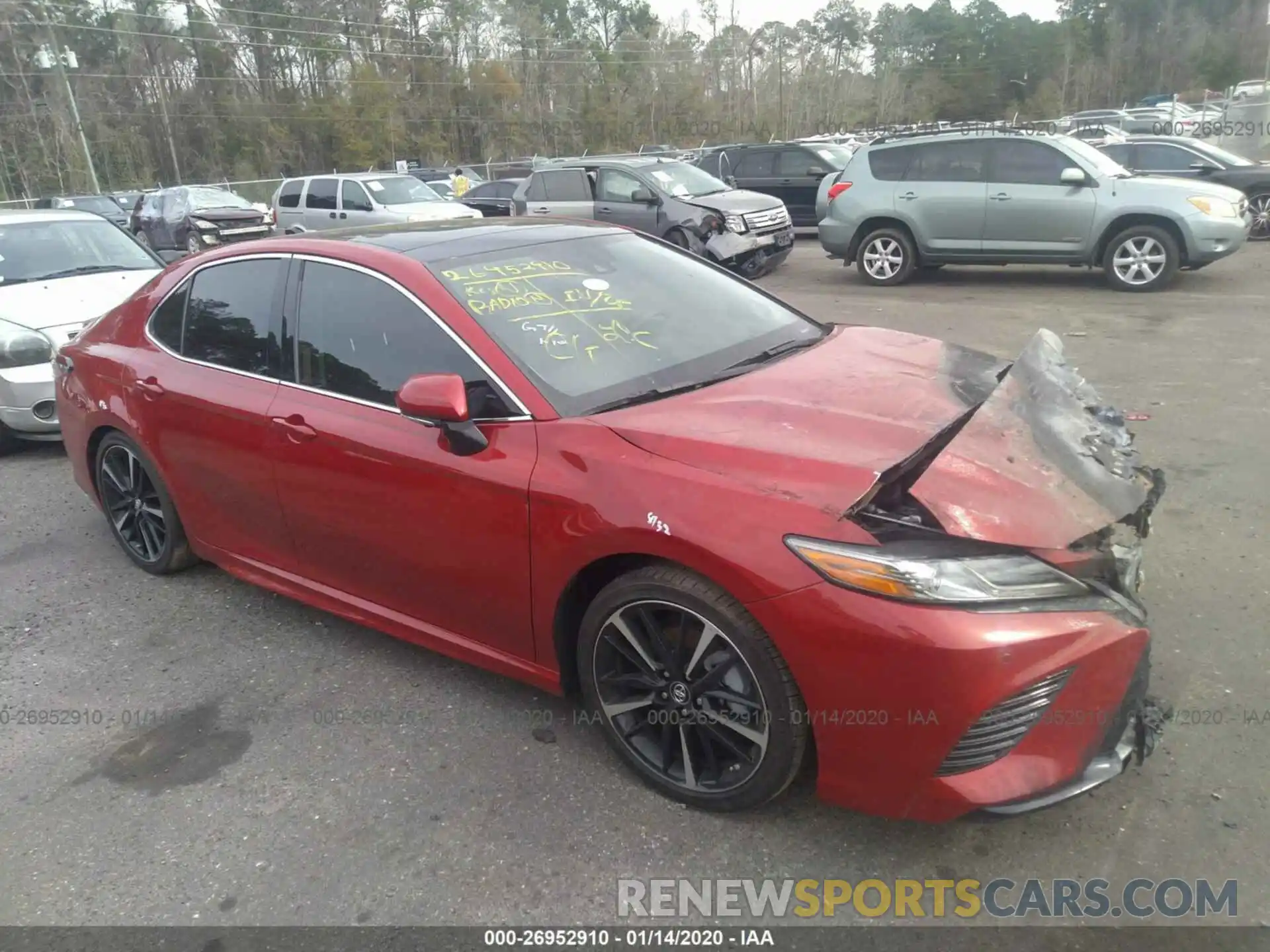 1 Photograph of a damaged car 4T1B61HK8KU229407 TOYOTA CAMRY 2019