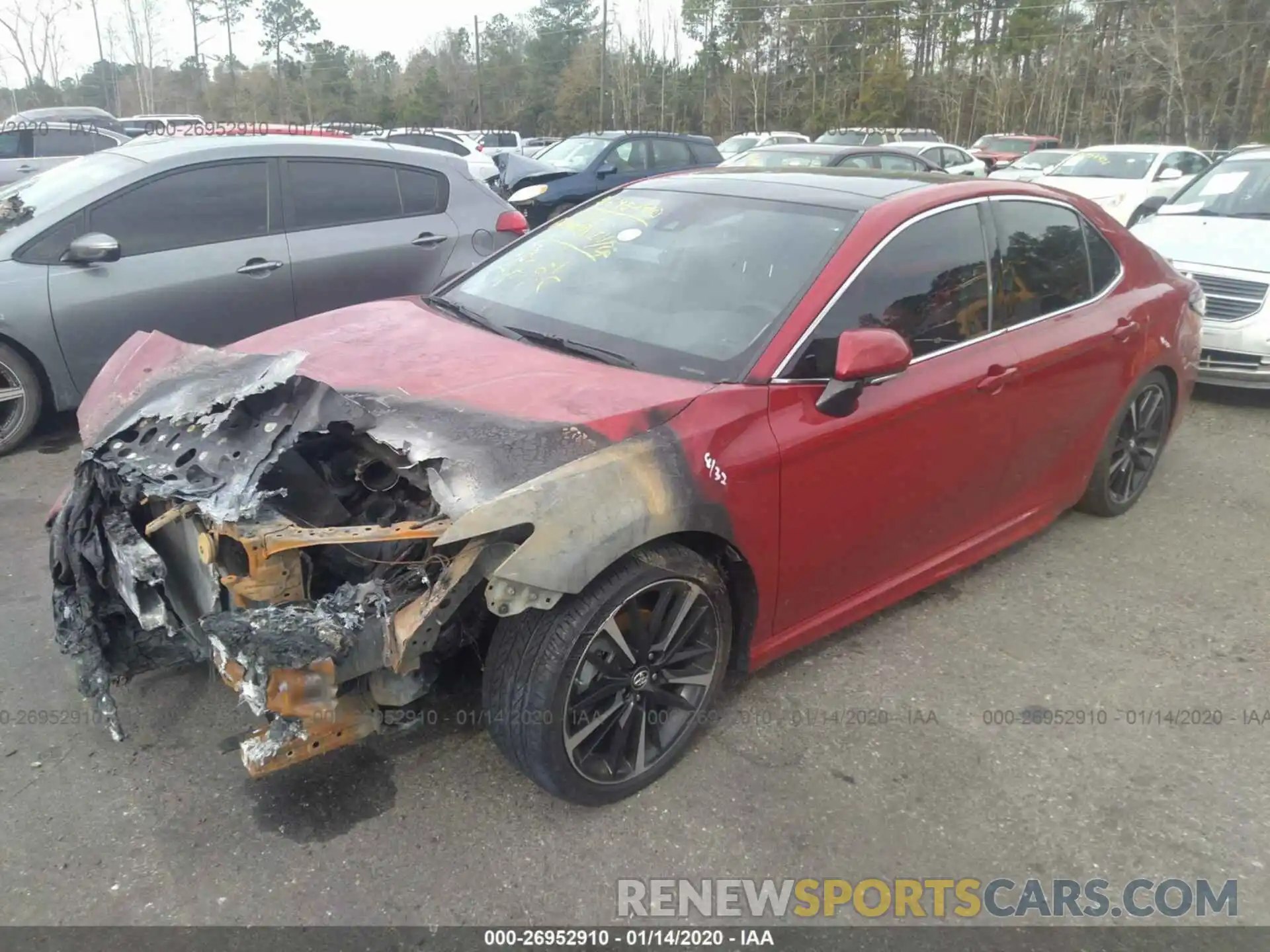 2 Photograph of a damaged car 4T1B61HK8KU229407 TOYOTA CAMRY 2019