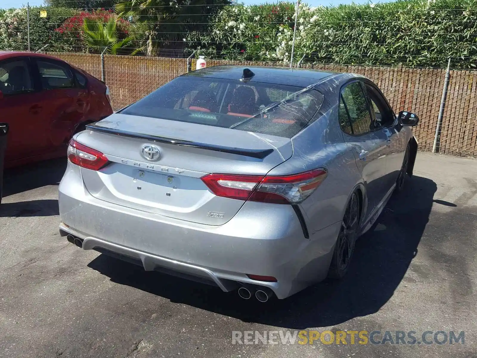 4 Photograph of a damaged car 4T1B61HK8KU230640 TOYOTA CAMRY 2019