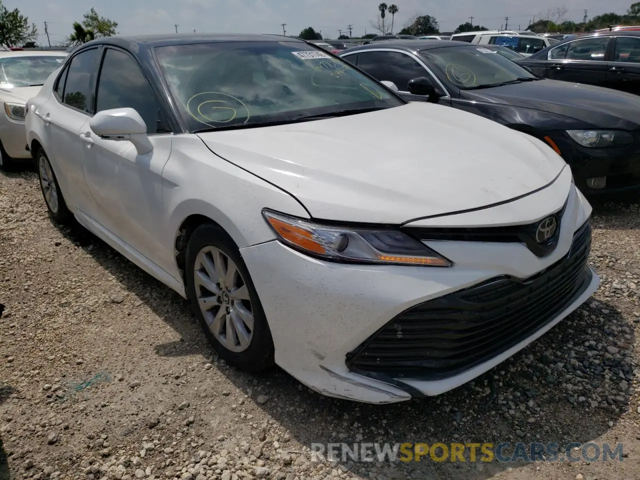 1 Photograph of a damaged car 4T1B61HK8KU246207 TOYOTA CAMRY 2019