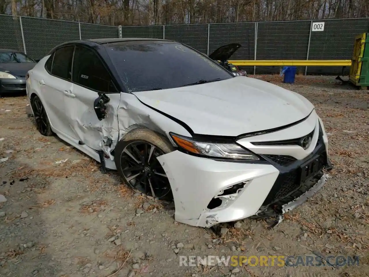 1 Photograph of a damaged car 4T1B61HK8KU248099 TOYOTA CAMRY 2019