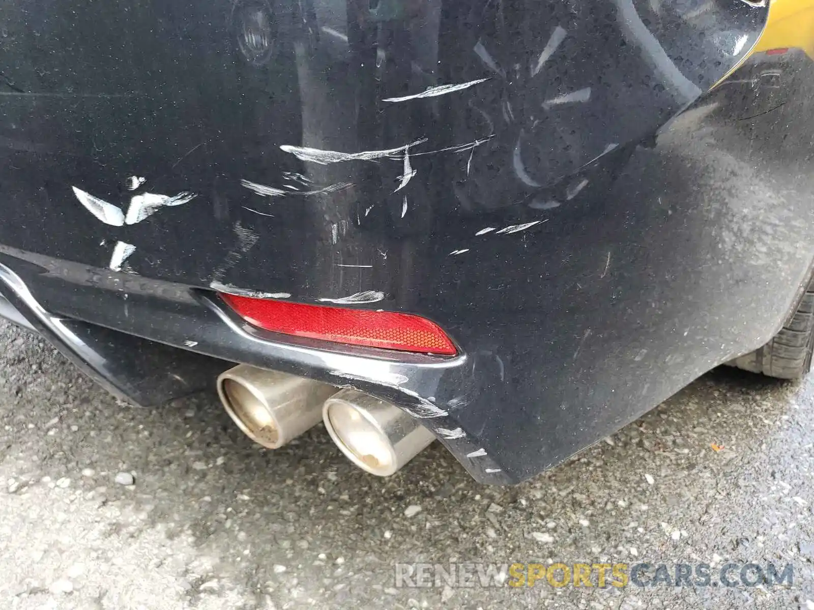 9 Photograph of a damaged car 4T1B61HK8KU274086 TOYOTA CAMRY 2019