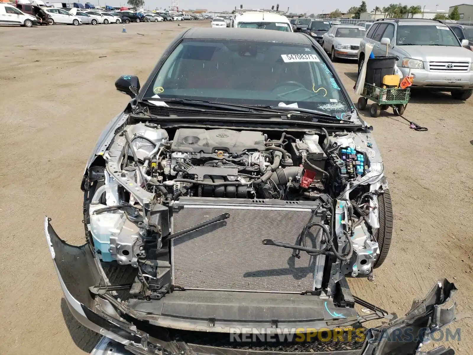 9 Photograph of a damaged car 4T1B61HK8KU288926 TOYOTA CAMRY 2019