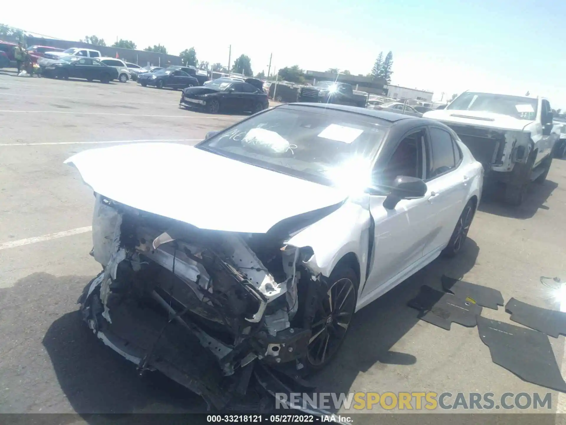 2 Photograph of a damaged car 4T1B61HK8KU289302 TOYOTA CAMRY 2019