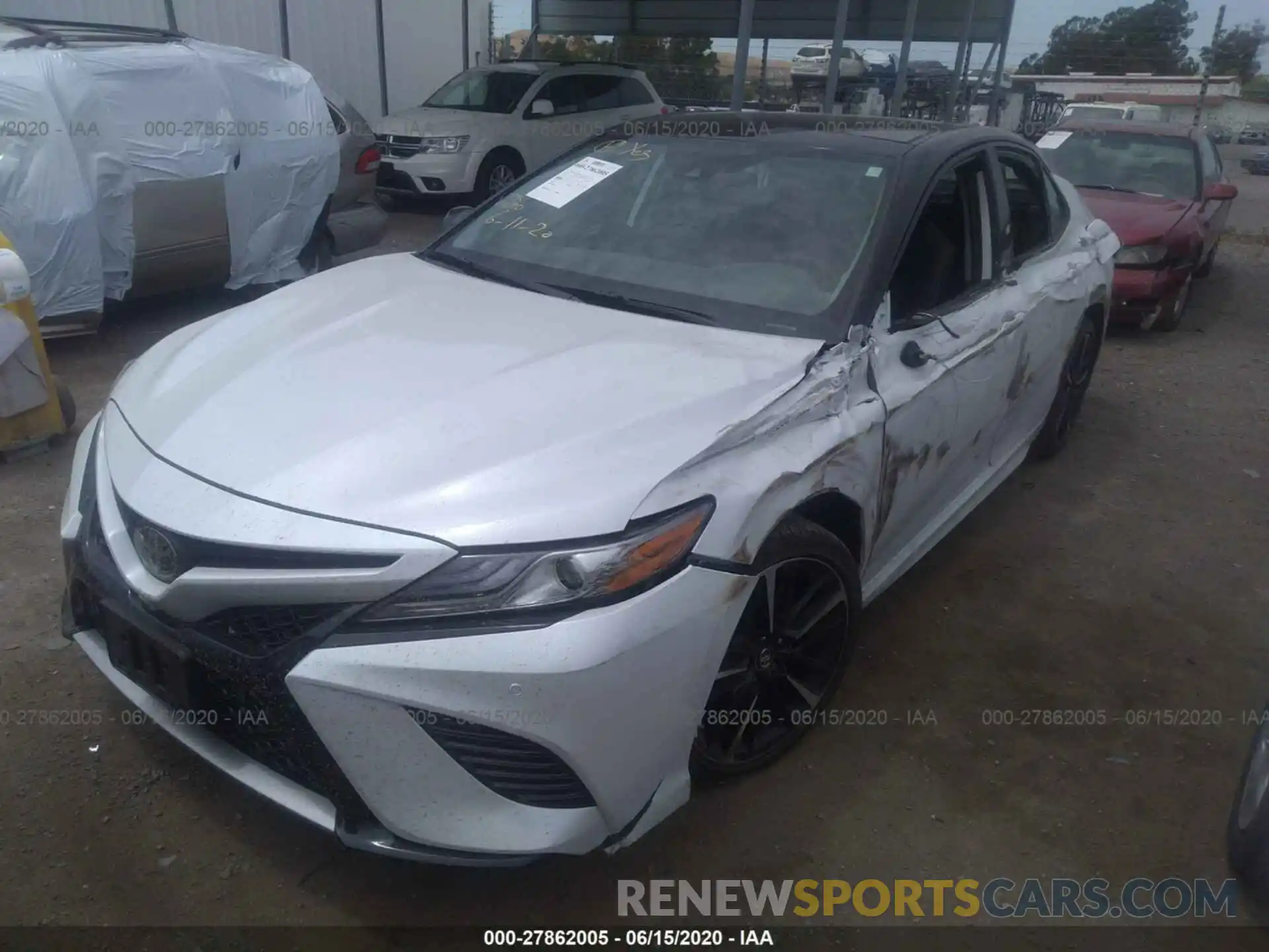 2 Photograph of a damaged car 4T1B61HK8KU291857 TOYOTA CAMRY 2019