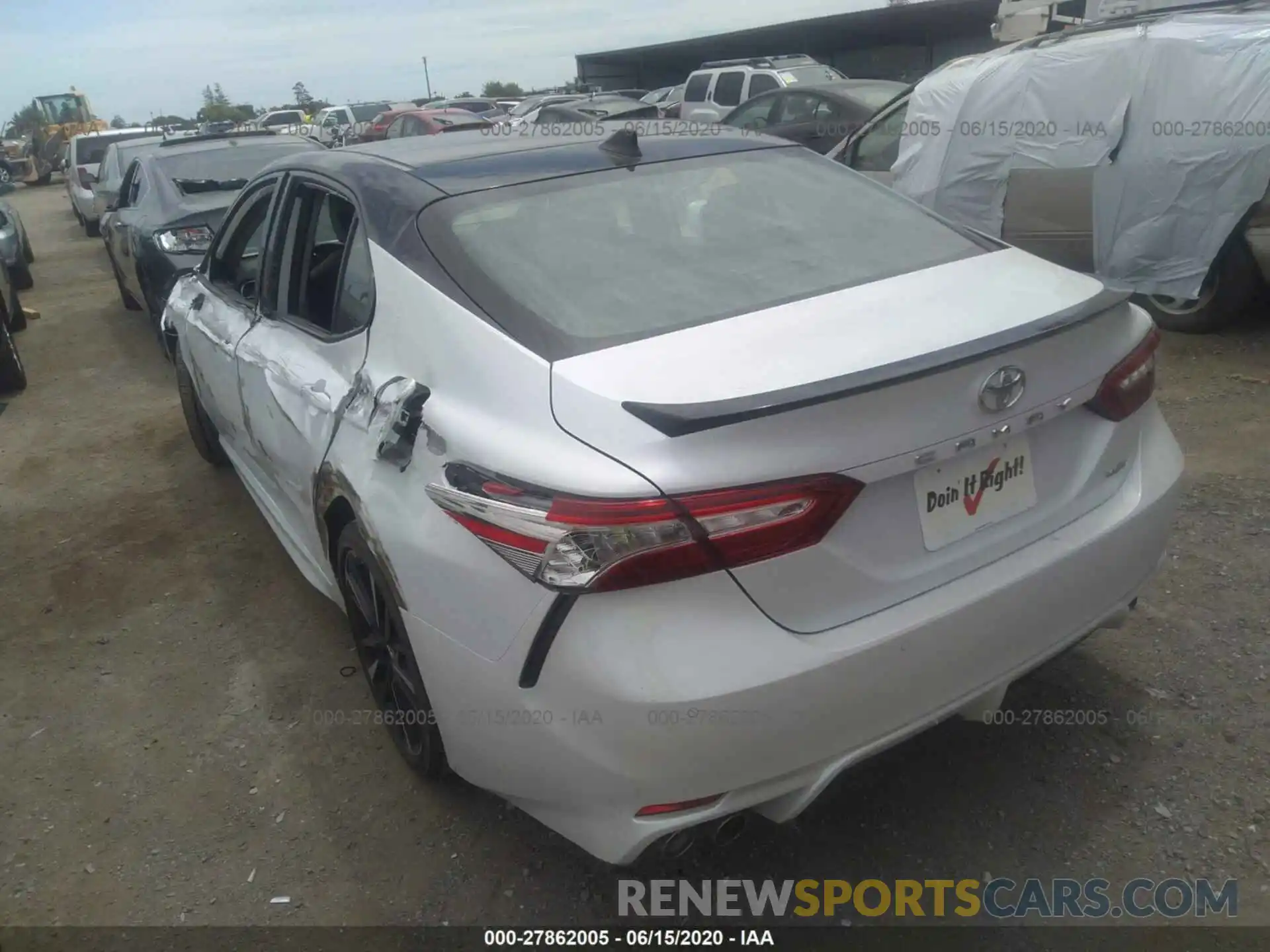 3 Photograph of a damaged car 4T1B61HK8KU291857 TOYOTA CAMRY 2019