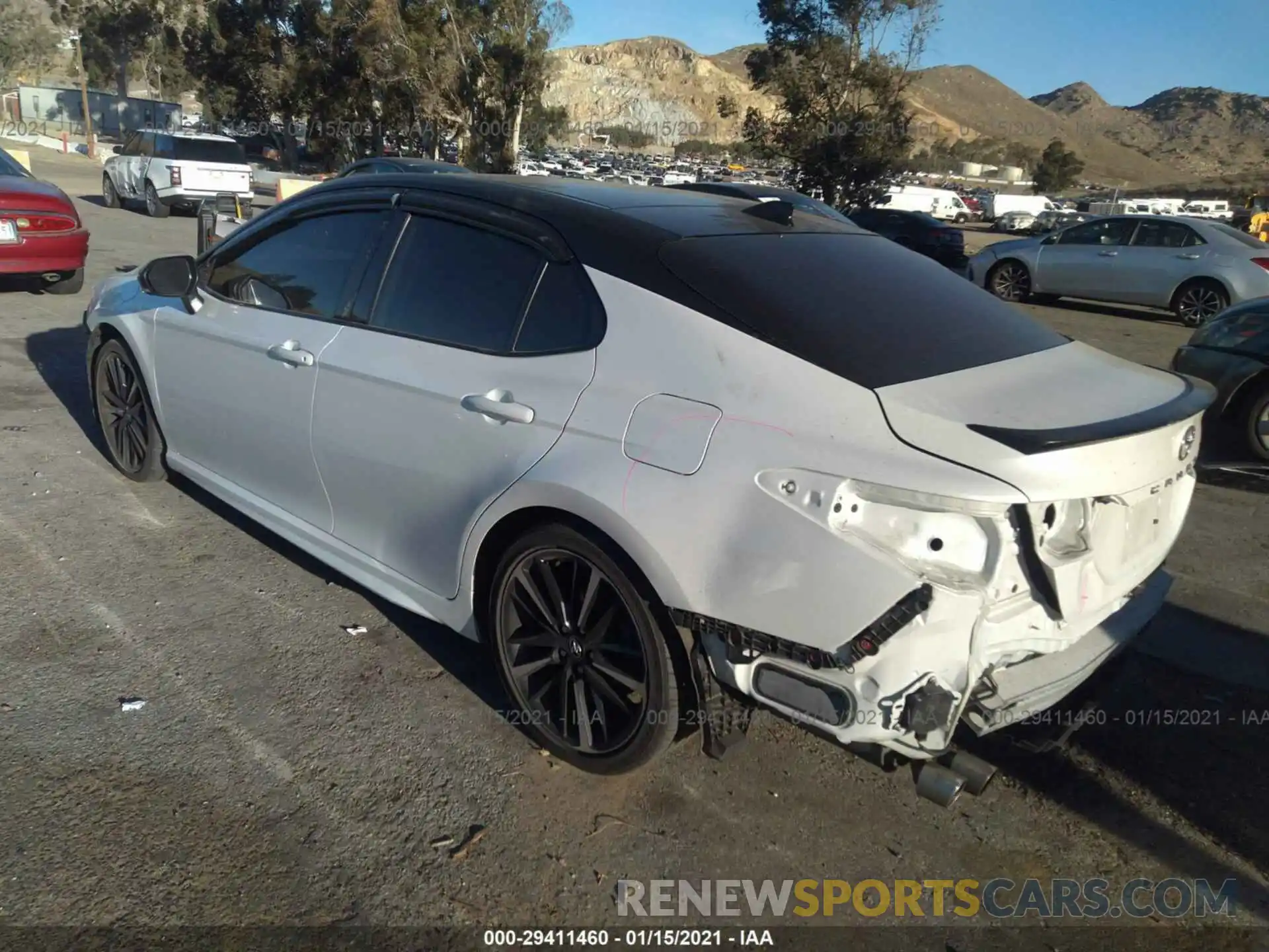 3 Photograph of a damaged car 4T1B61HK8KU295455 TOYOTA CAMRY 2019