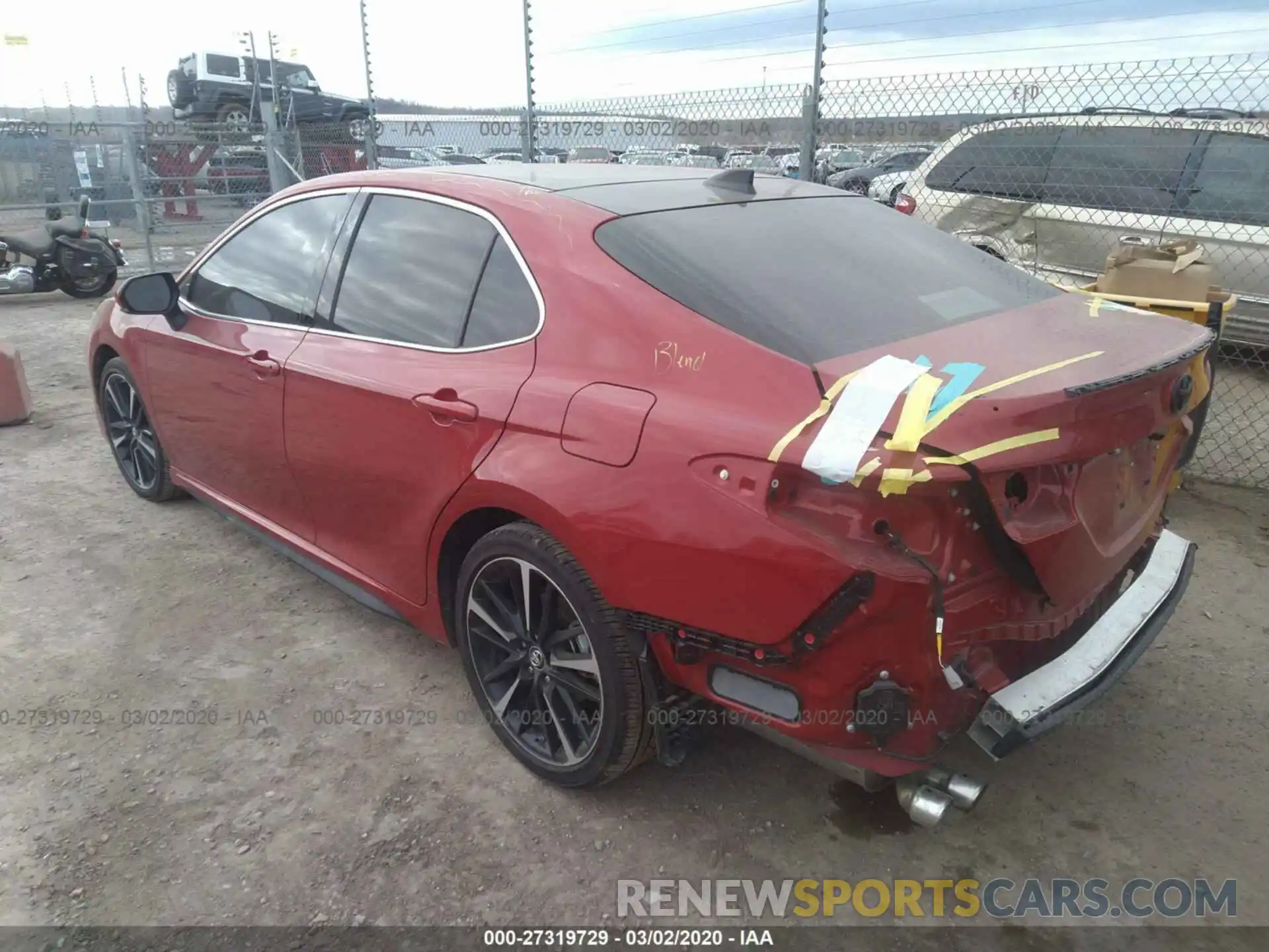 3 Photograph of a damaged car 4T1B61HK8KU297514 TOYOTA CAMRY 2019