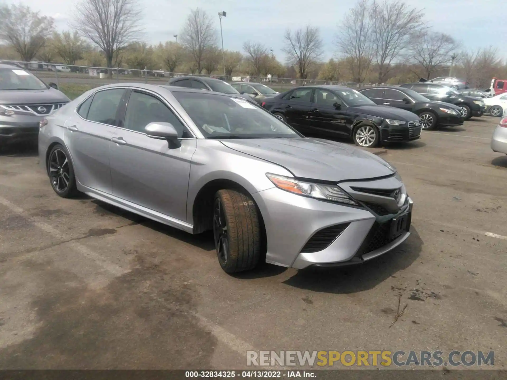 1 Photograph of a damaged car 4T1B61HK8KU698349 TOYOTA CAMRY 2019