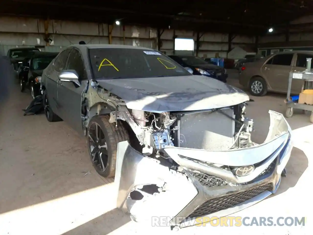 1 Photograph of a damaged car 4T1B61HK8KU721628 TOYOTA CAMRY 2019