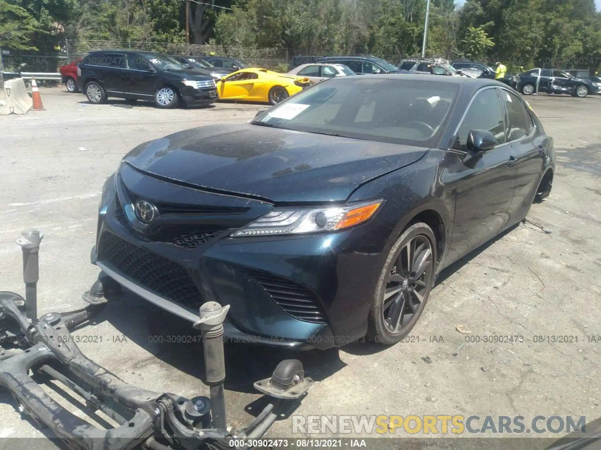 2 Photograph of a damaged car 4T1B61HK8KU737425 TOYOTA CAMRY 2019