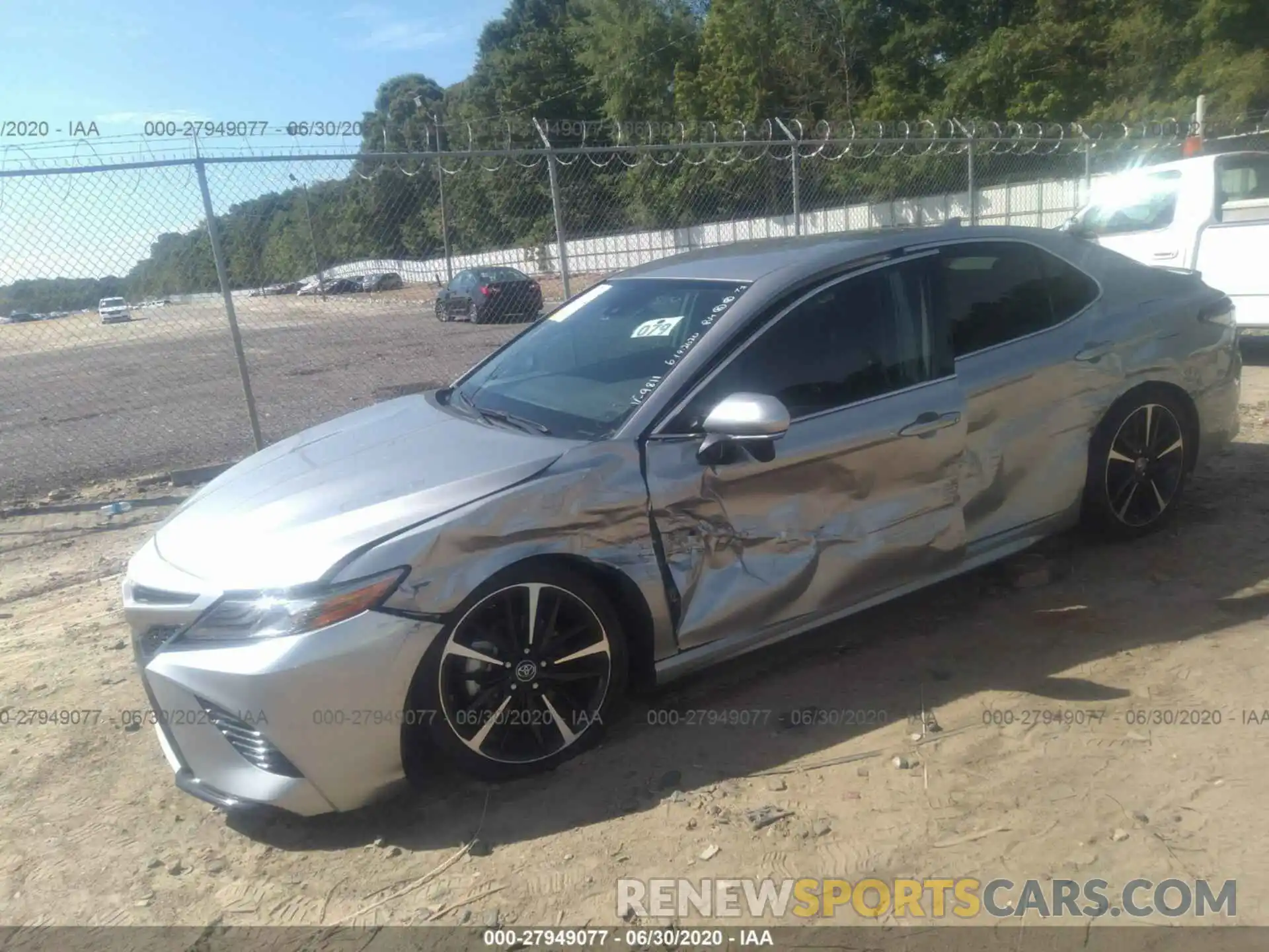 2 Photograph of a damaged car 4T1B61HK8KU769811 TOYOTA CAMRY 2019