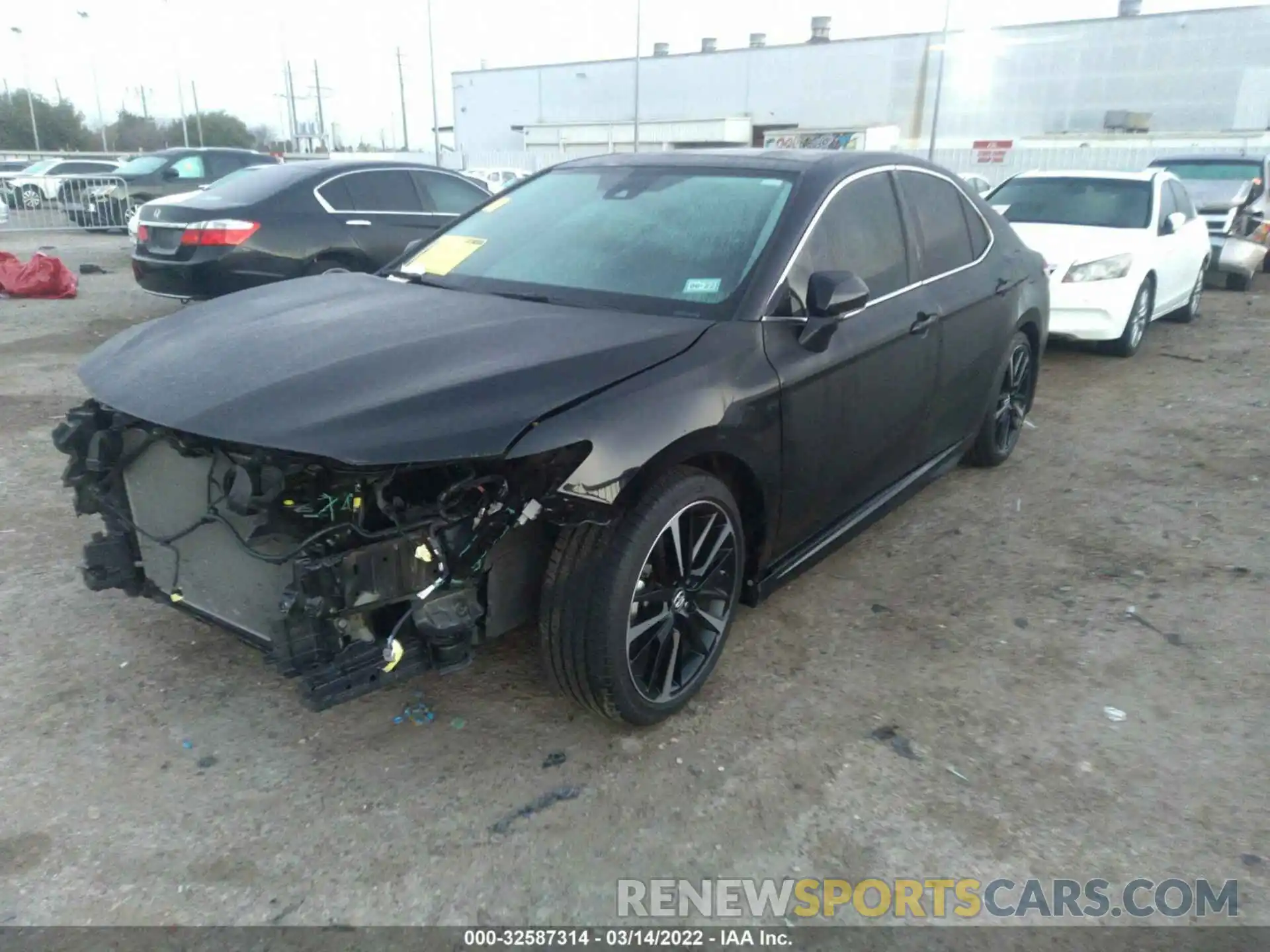 2 Photograph of a damaged car 4T1B61HK8KU791047 TOYOTA CAMRY 2019