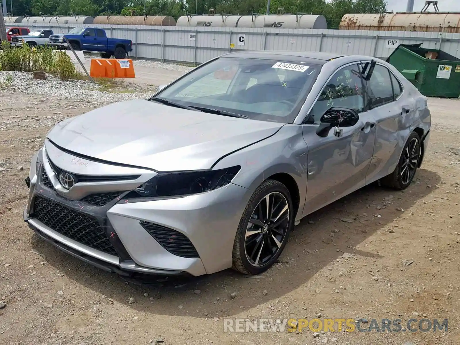 2 Photograph of a damaged car 4T1B61HK8KU792909 TOYOTA CAMRY 2019